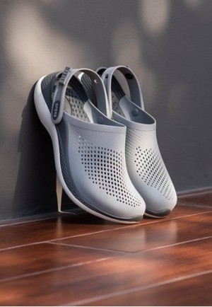 Flipflops/Crocs