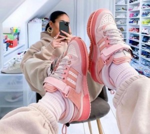 Womens's Sneakers