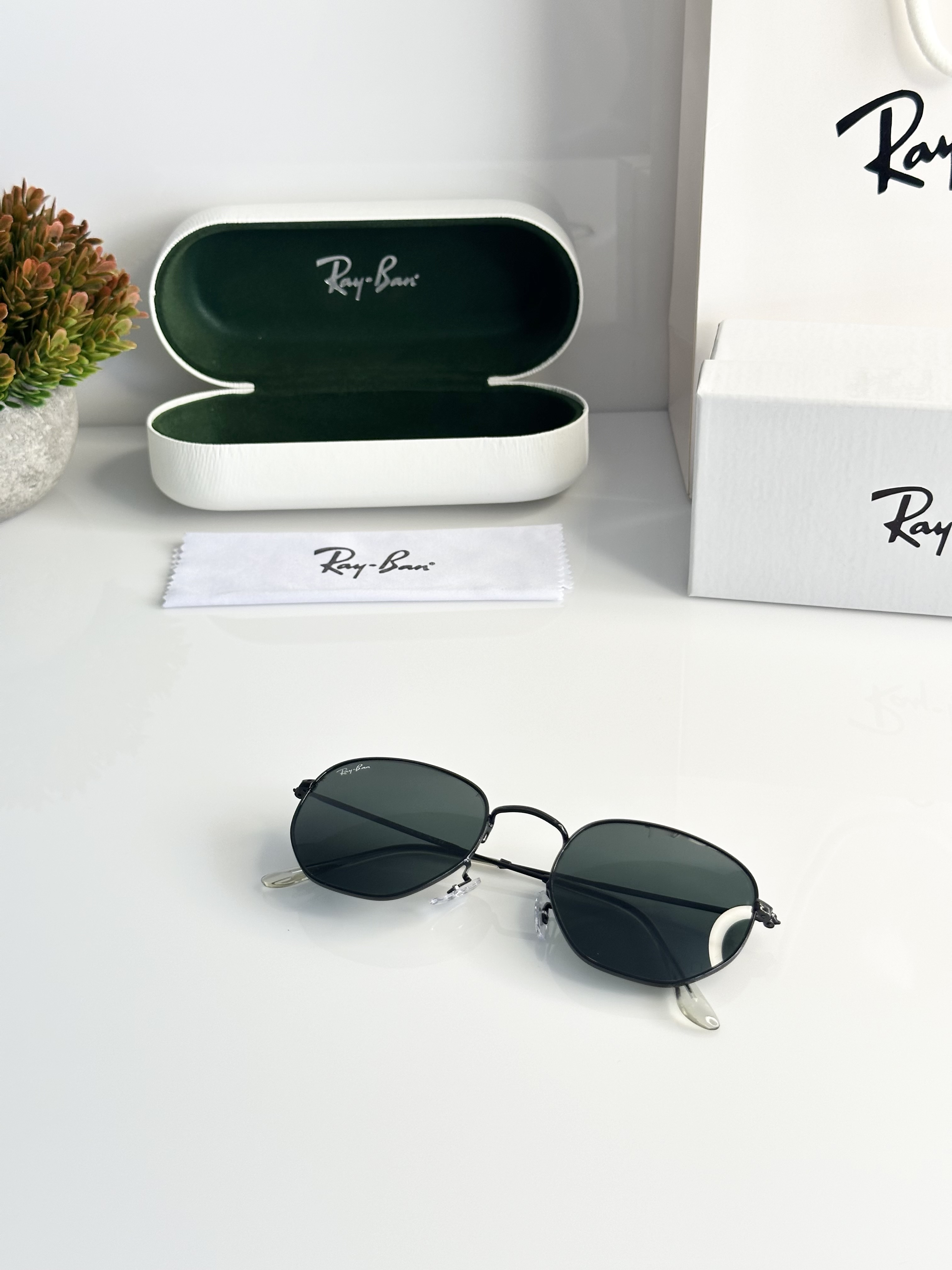 Rayban 3548 Black (GLASS) - Image 3