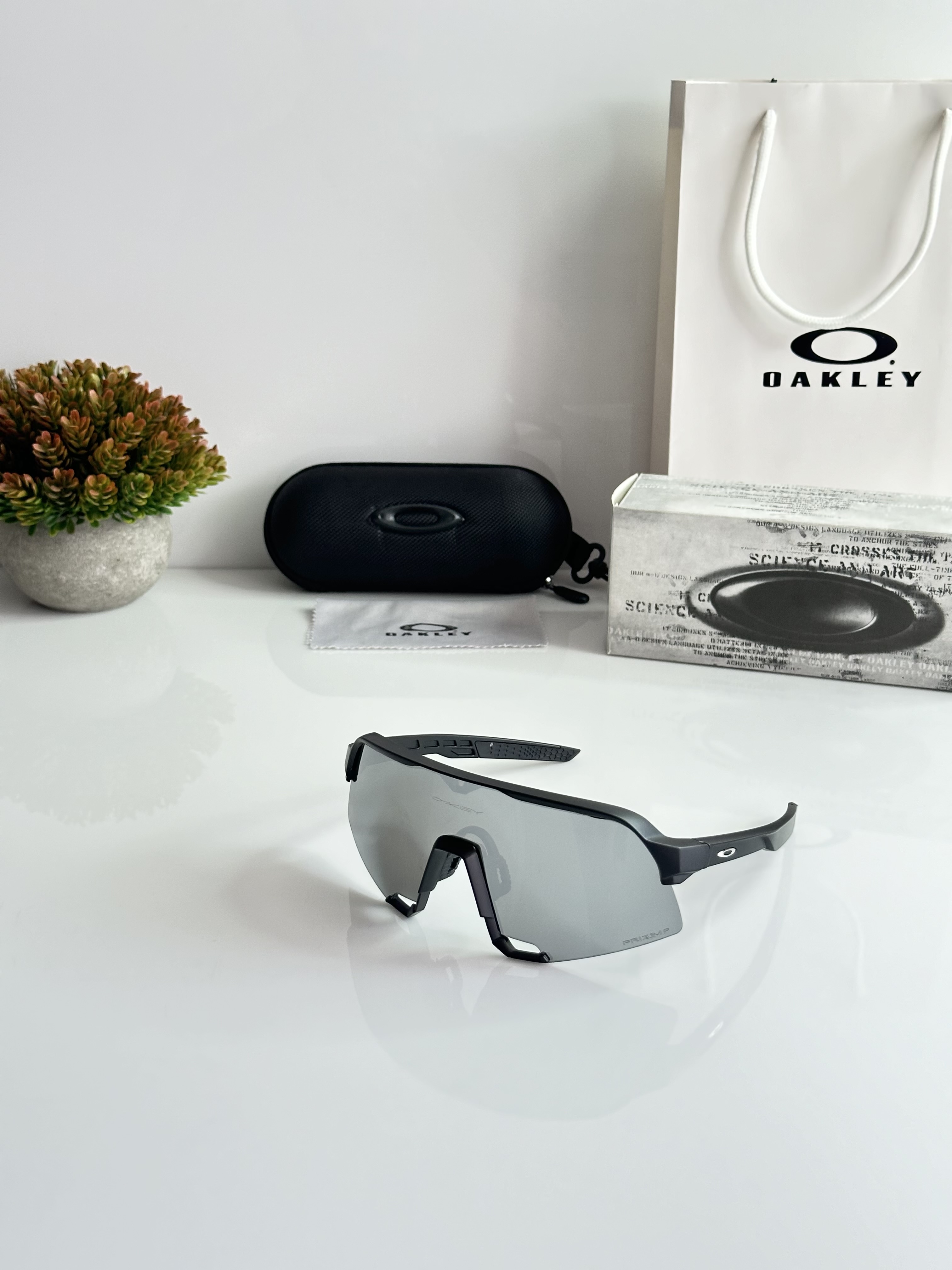 Oakley_S3_Black_Silver_Mercury