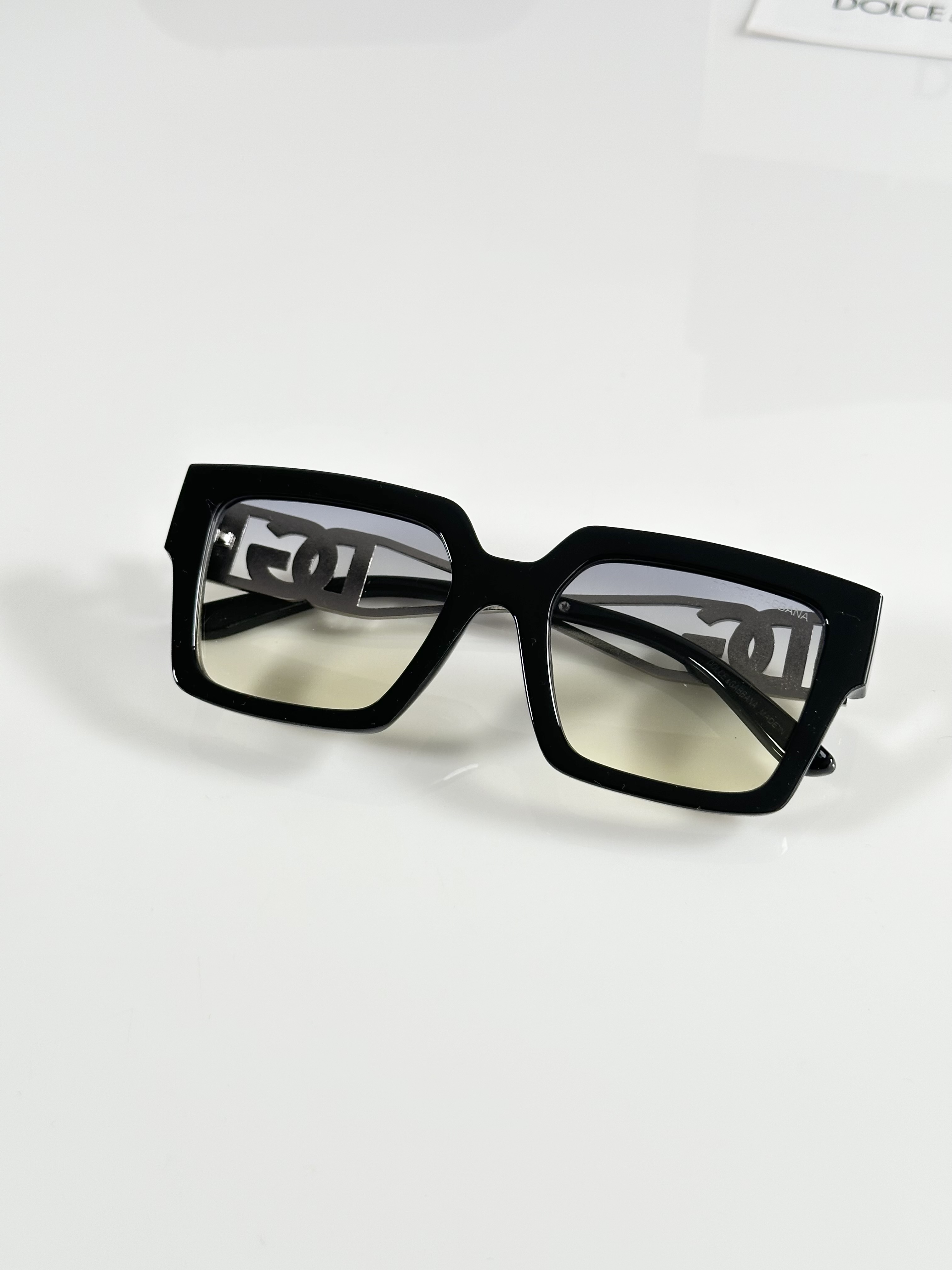 D&G 8932 Silver Black Green DC - Image 3