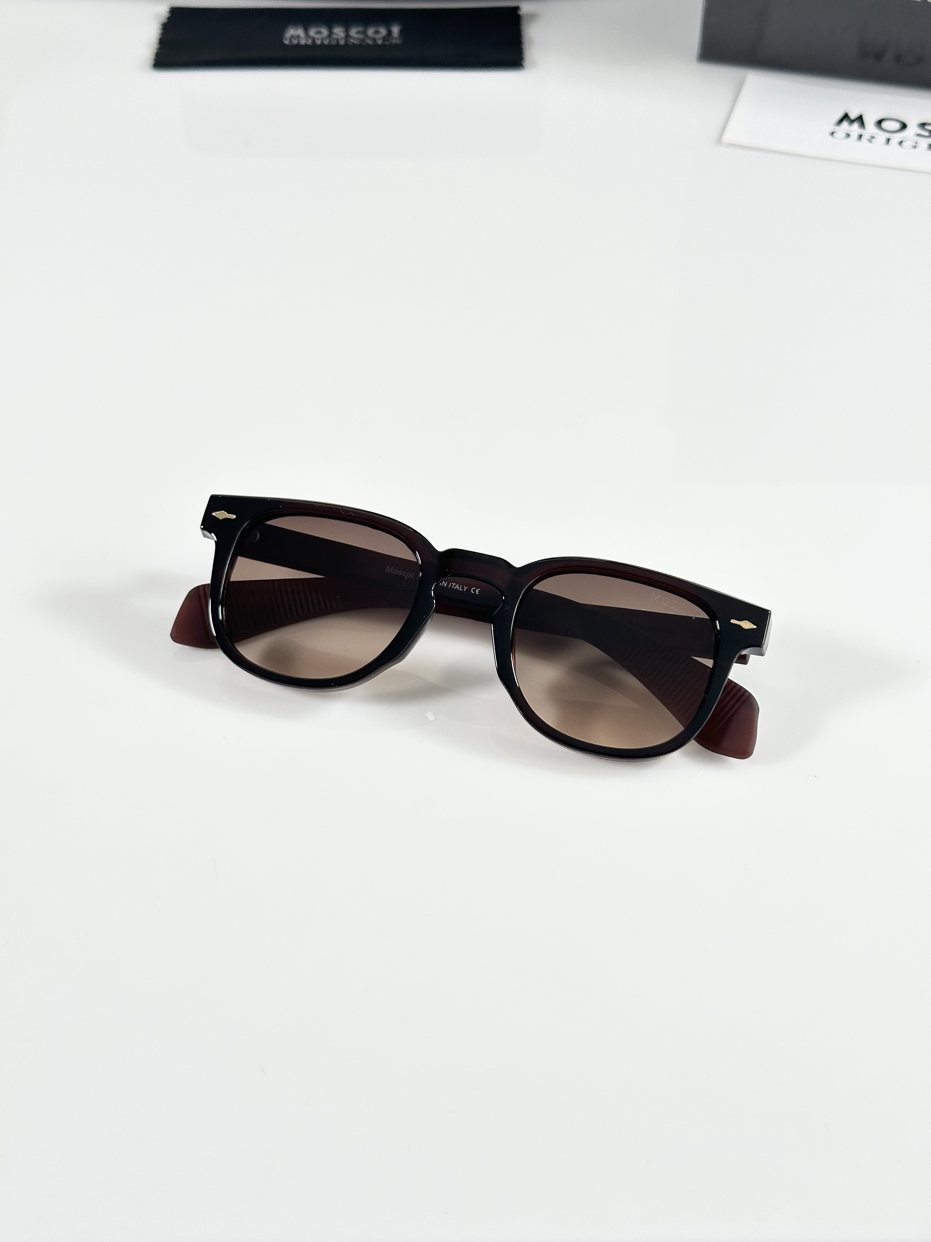Moscot 120 Brown - Image 3