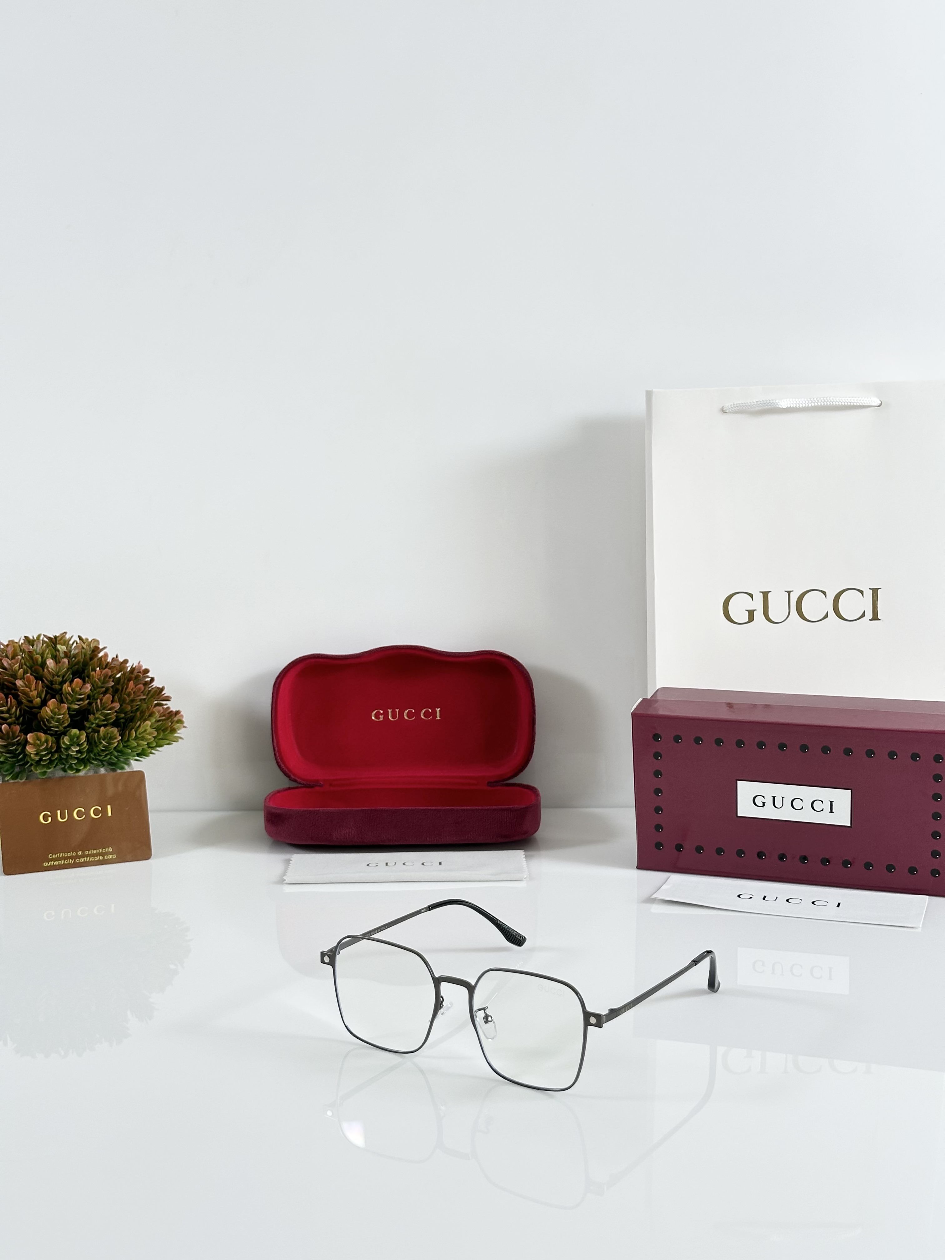 Gucci_2704_Attachment_Gun_Black_Brown - Image 10