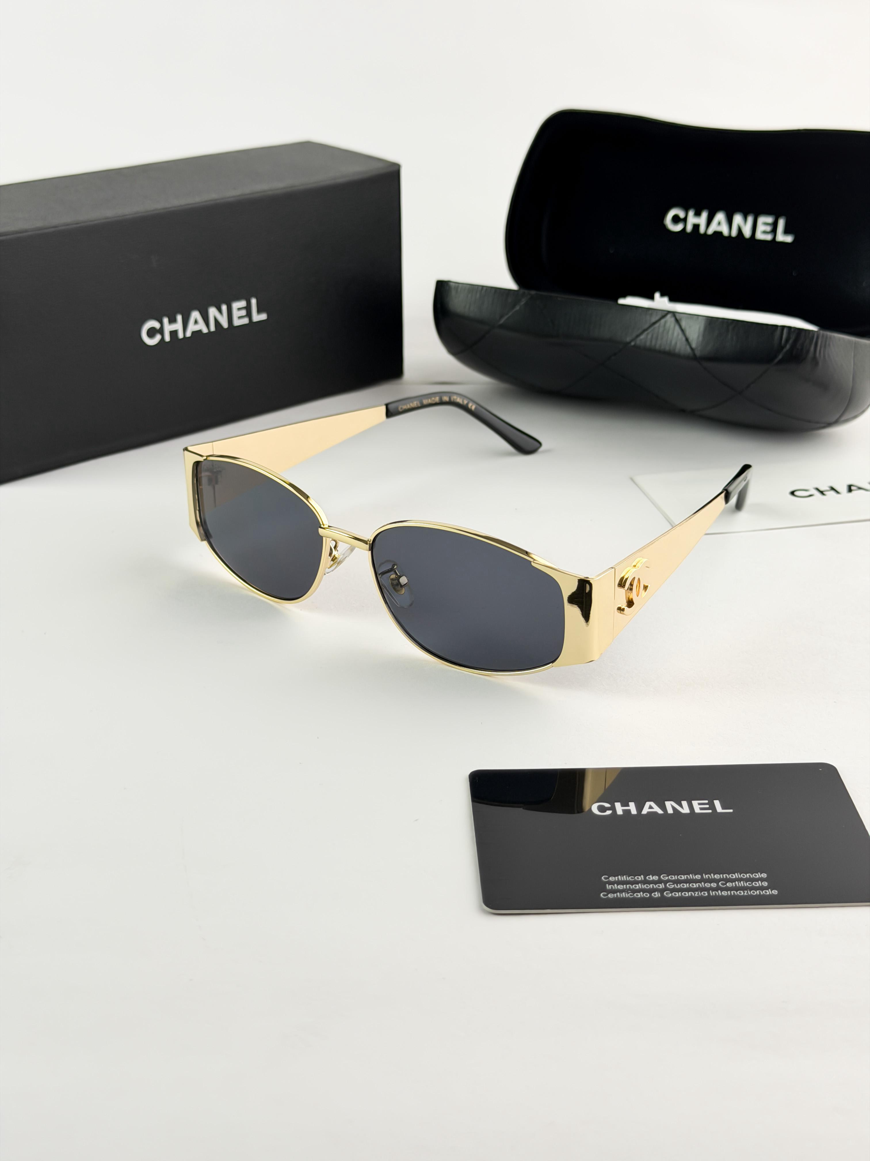 Chane_l gold black 8003-108
