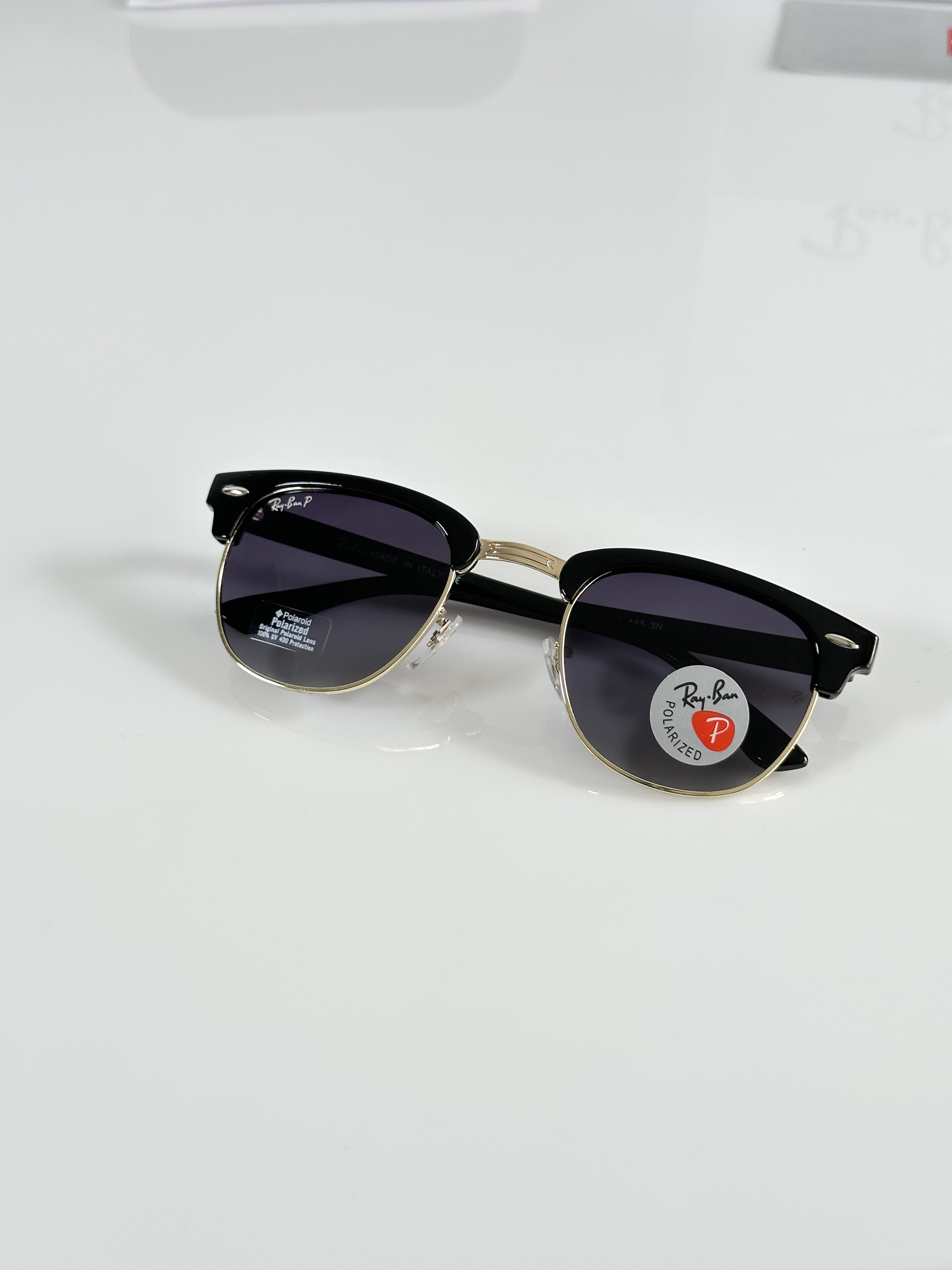 Rayban 3016 Gold Black DC - Image 3