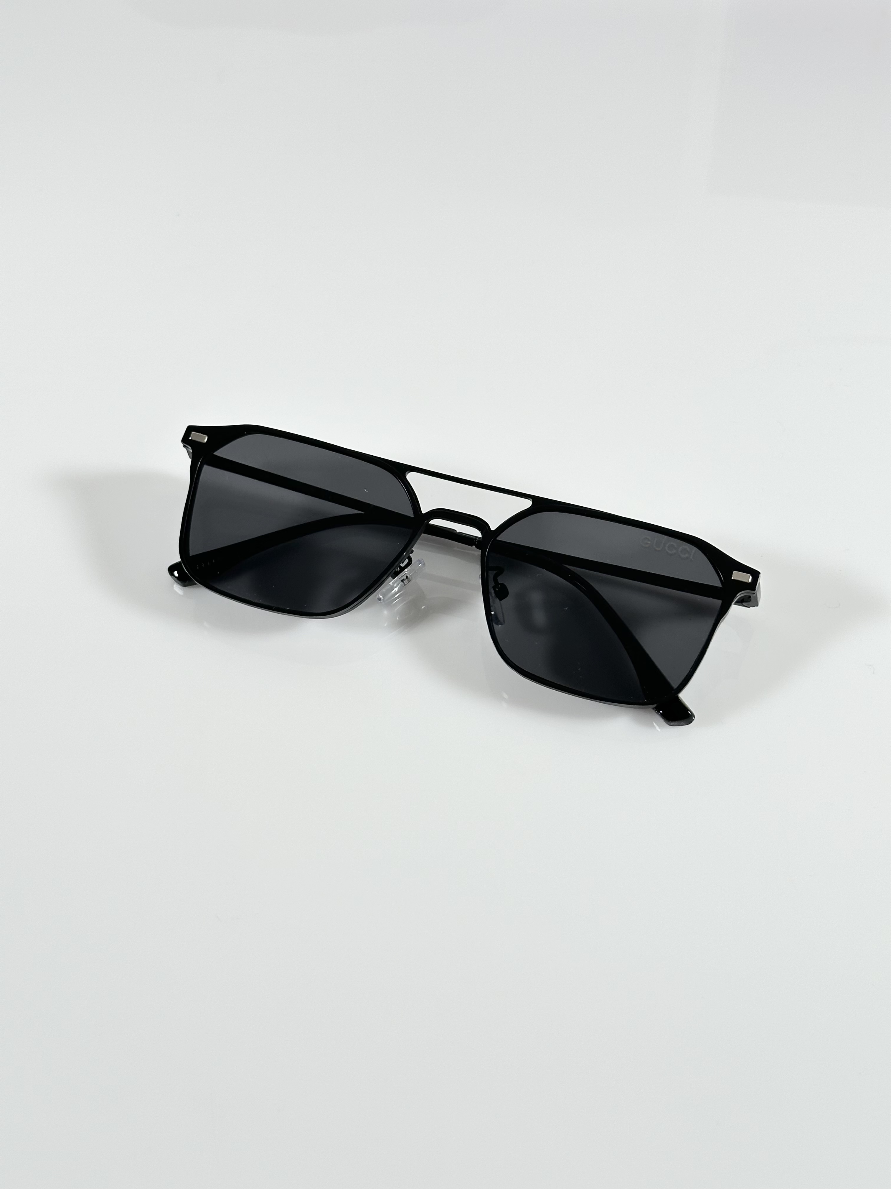 Gucci_2702_Attachment_Black_White_Black_Brown - Image 4