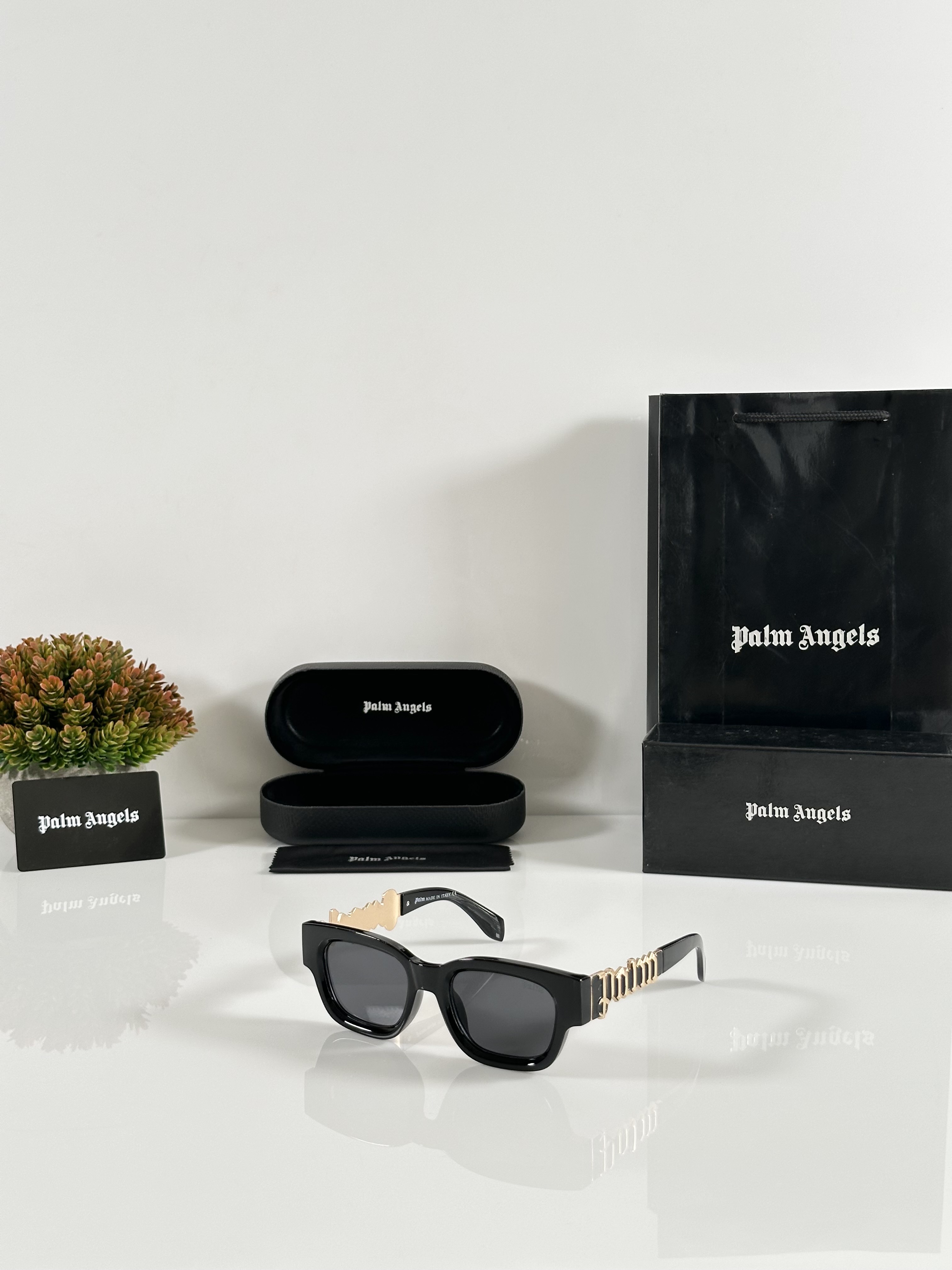 Palm angel 3351 Black