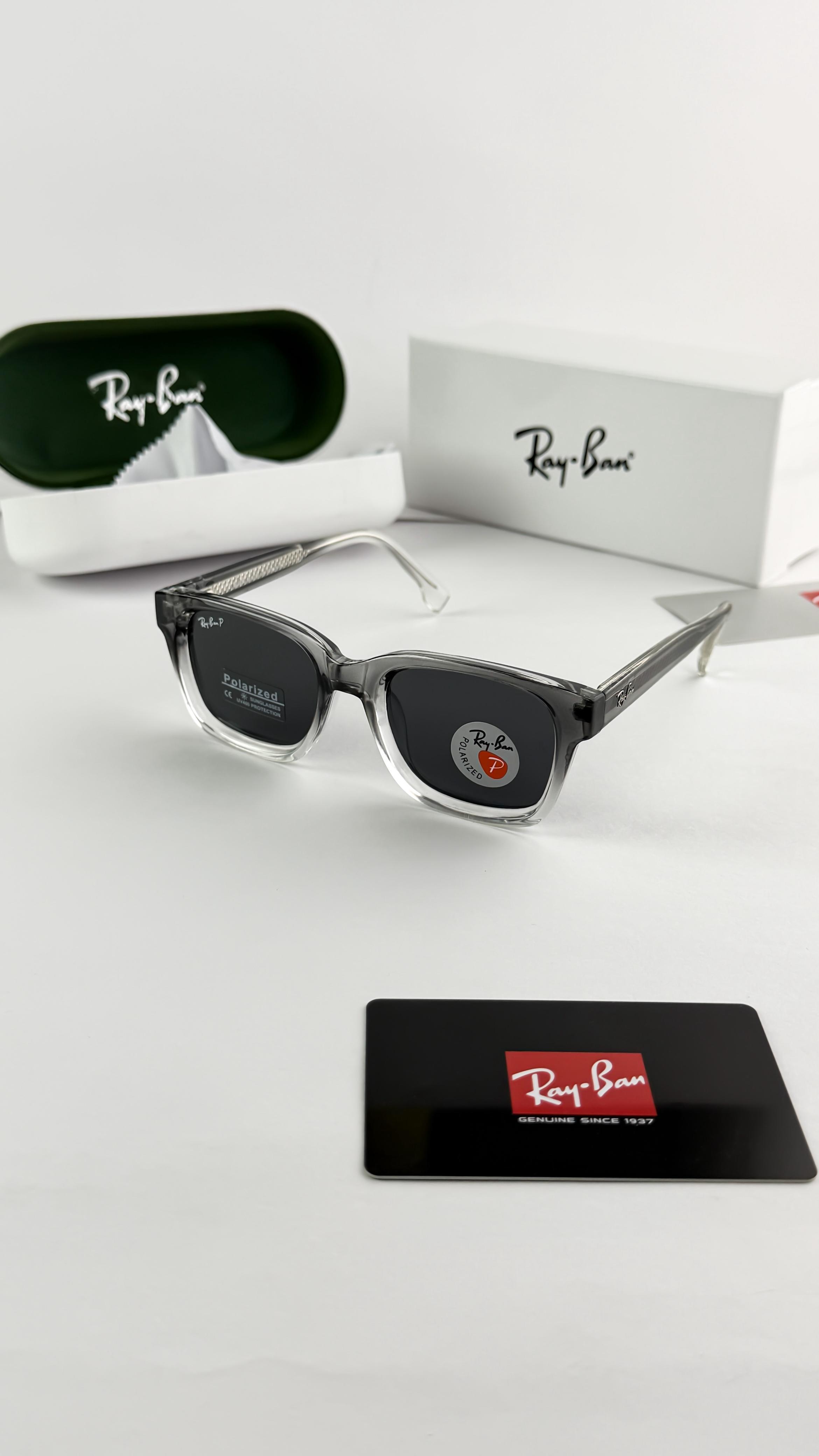 RAYBAN GREY BLACK 7701