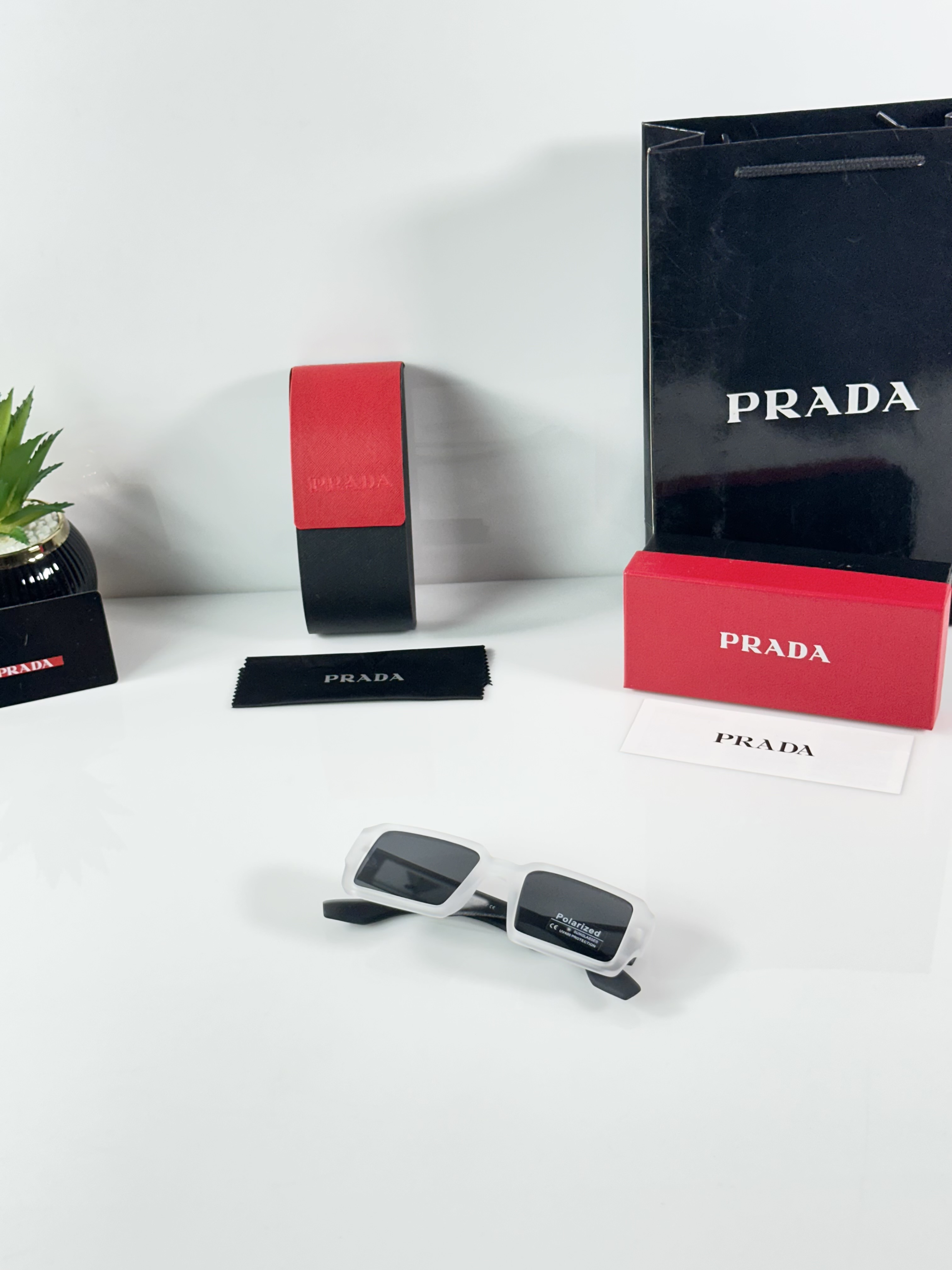Prada_WMNS_89_Ice_Black - Image 4