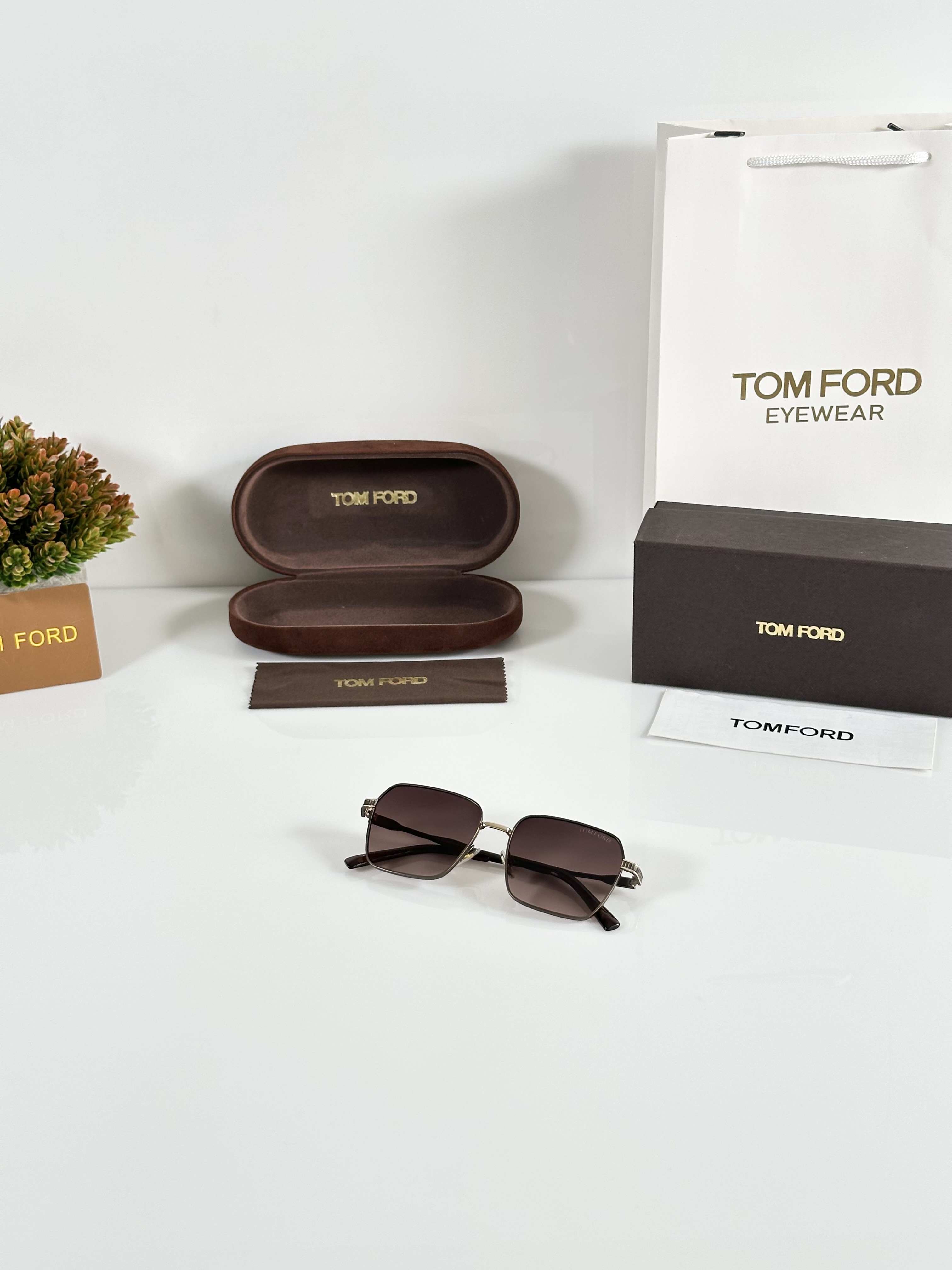 Tomford 1514 Brown - Image 4
