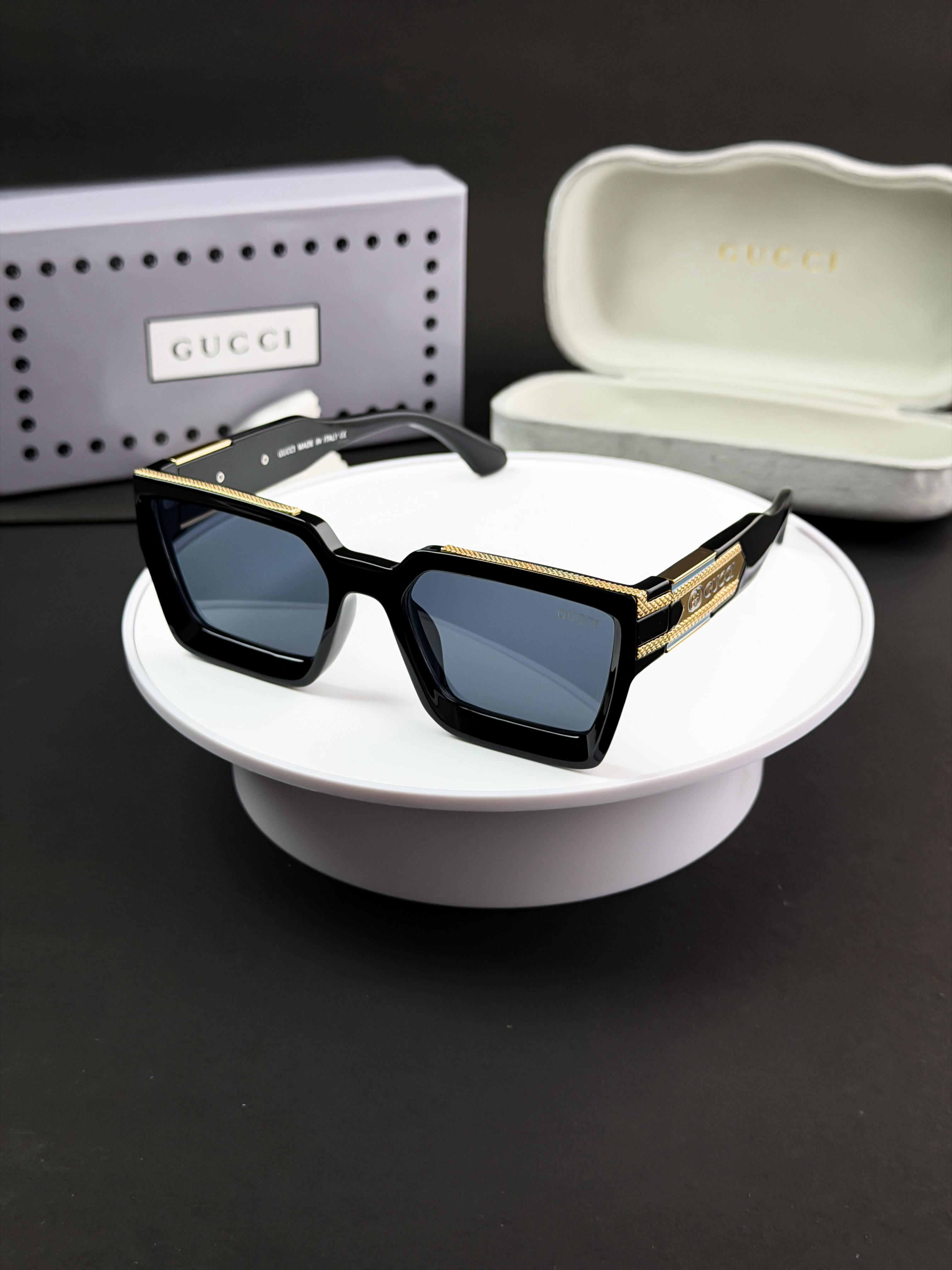 Gucci_gold_black_g2-23-mix