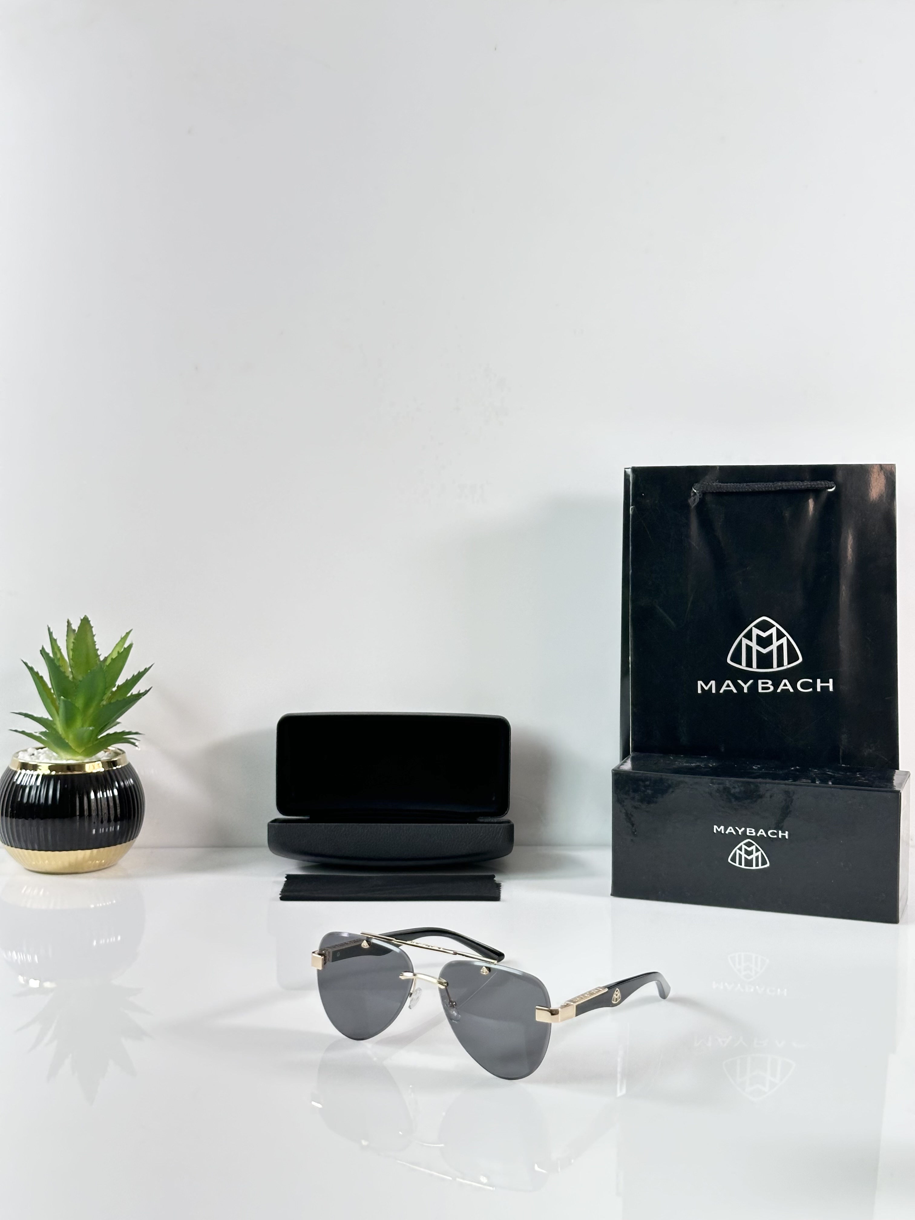 Maybach X Maybahe 1022 Gold Black
