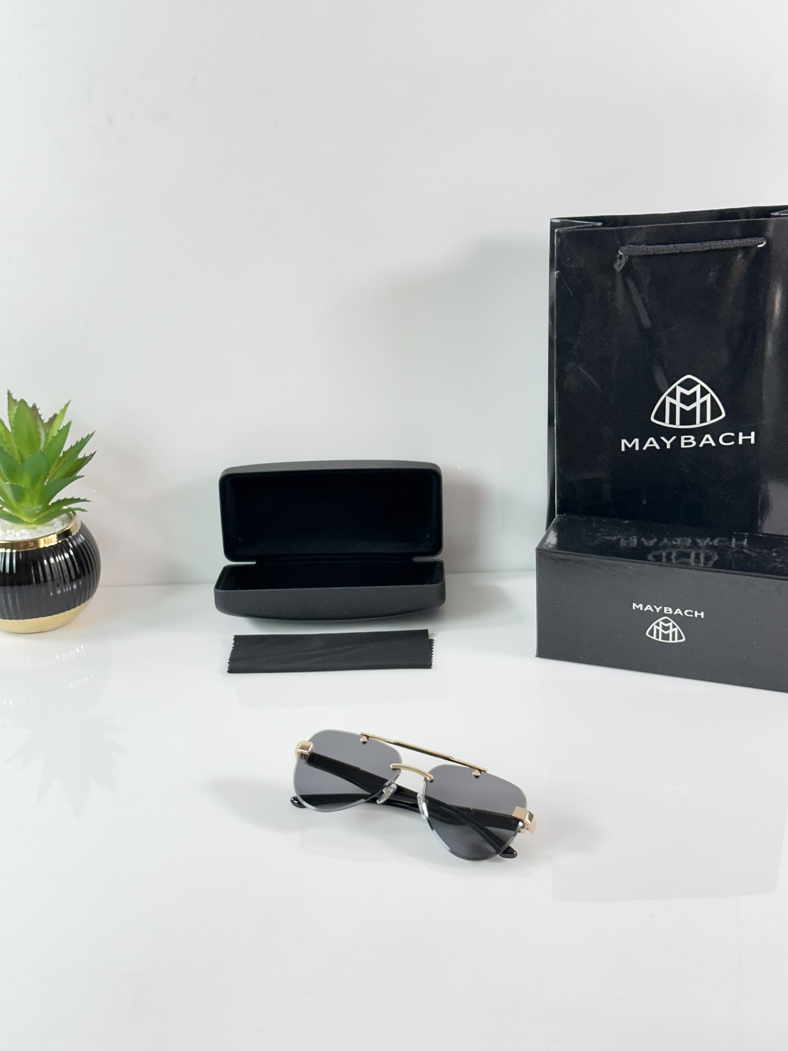 Maybach X Maybahe 1022 Gold Black - Image 4