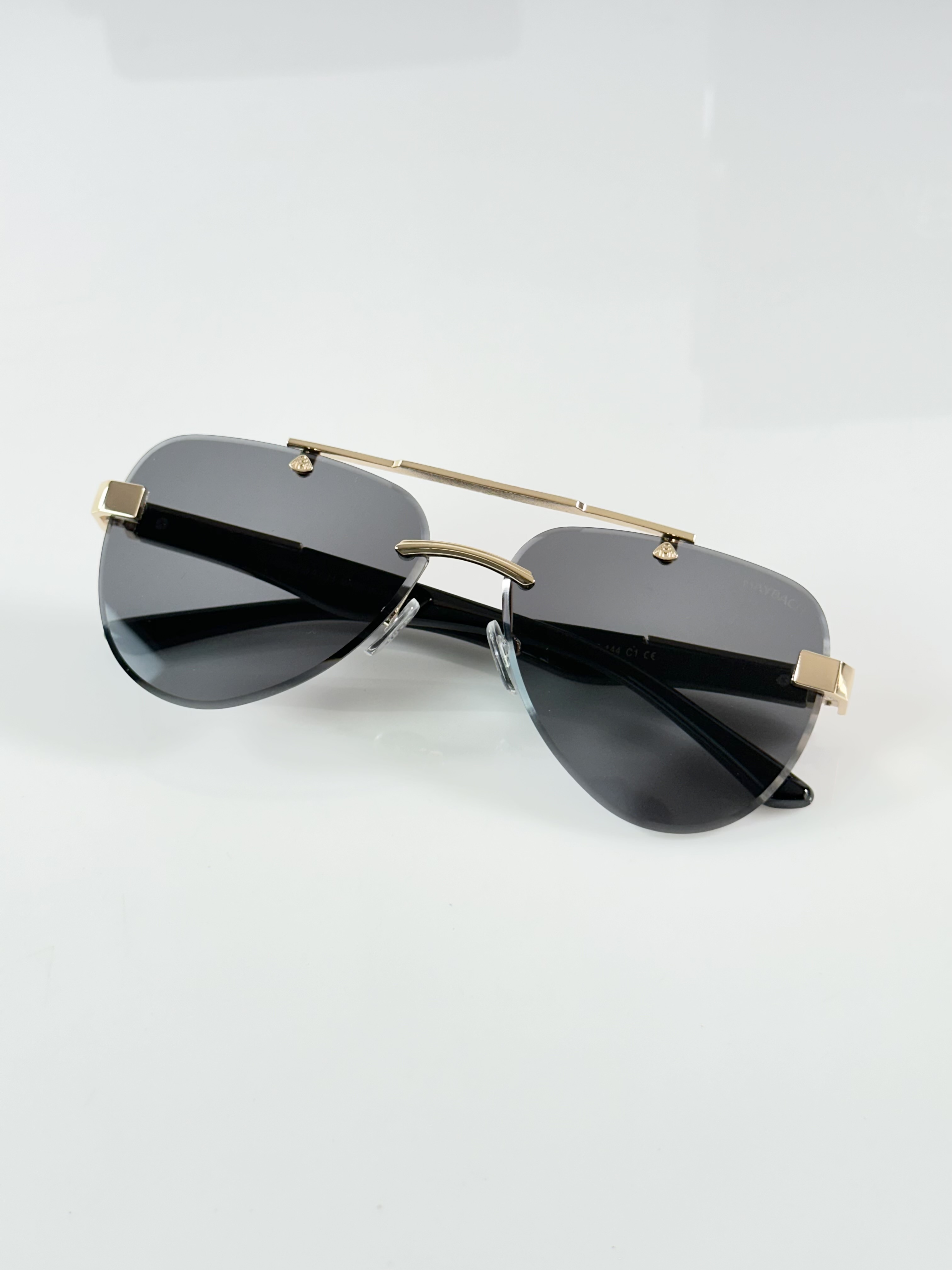Maybach X Maybahe 1022 Gold Black - Image 3