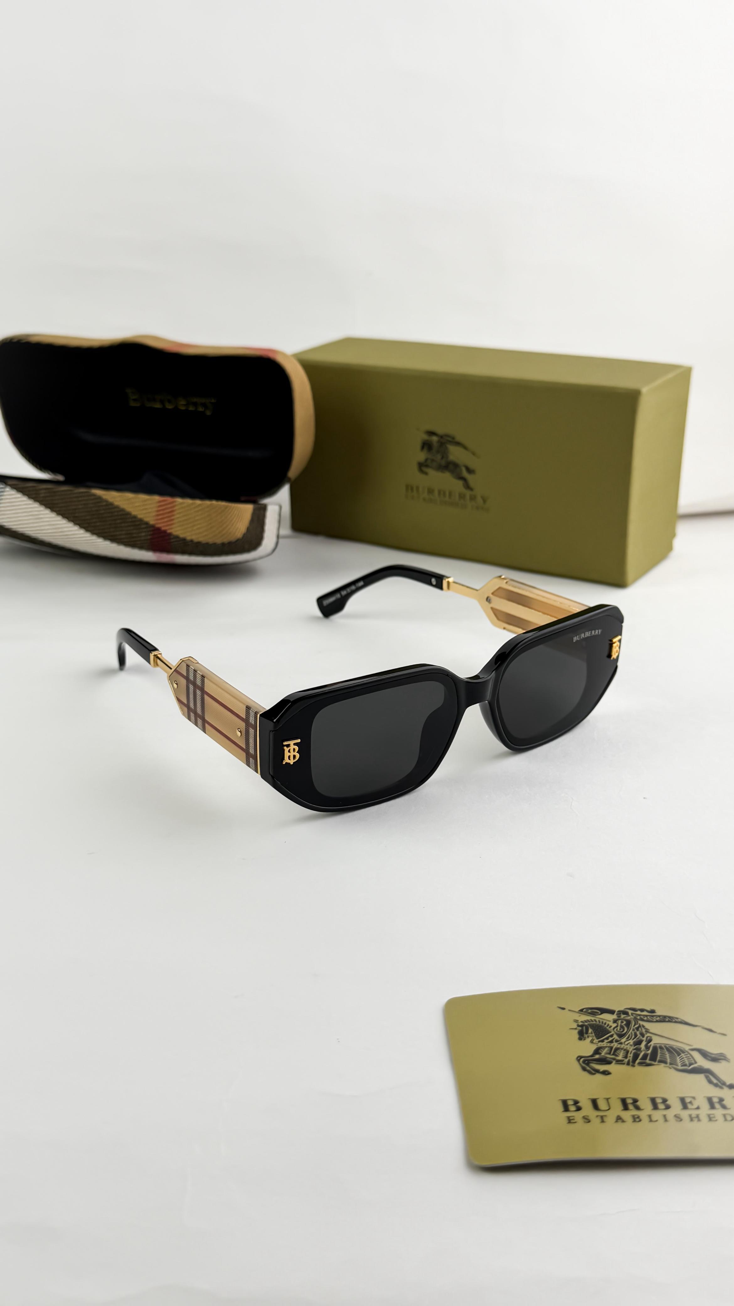 Burberry_gold_black_98410 - Image 3