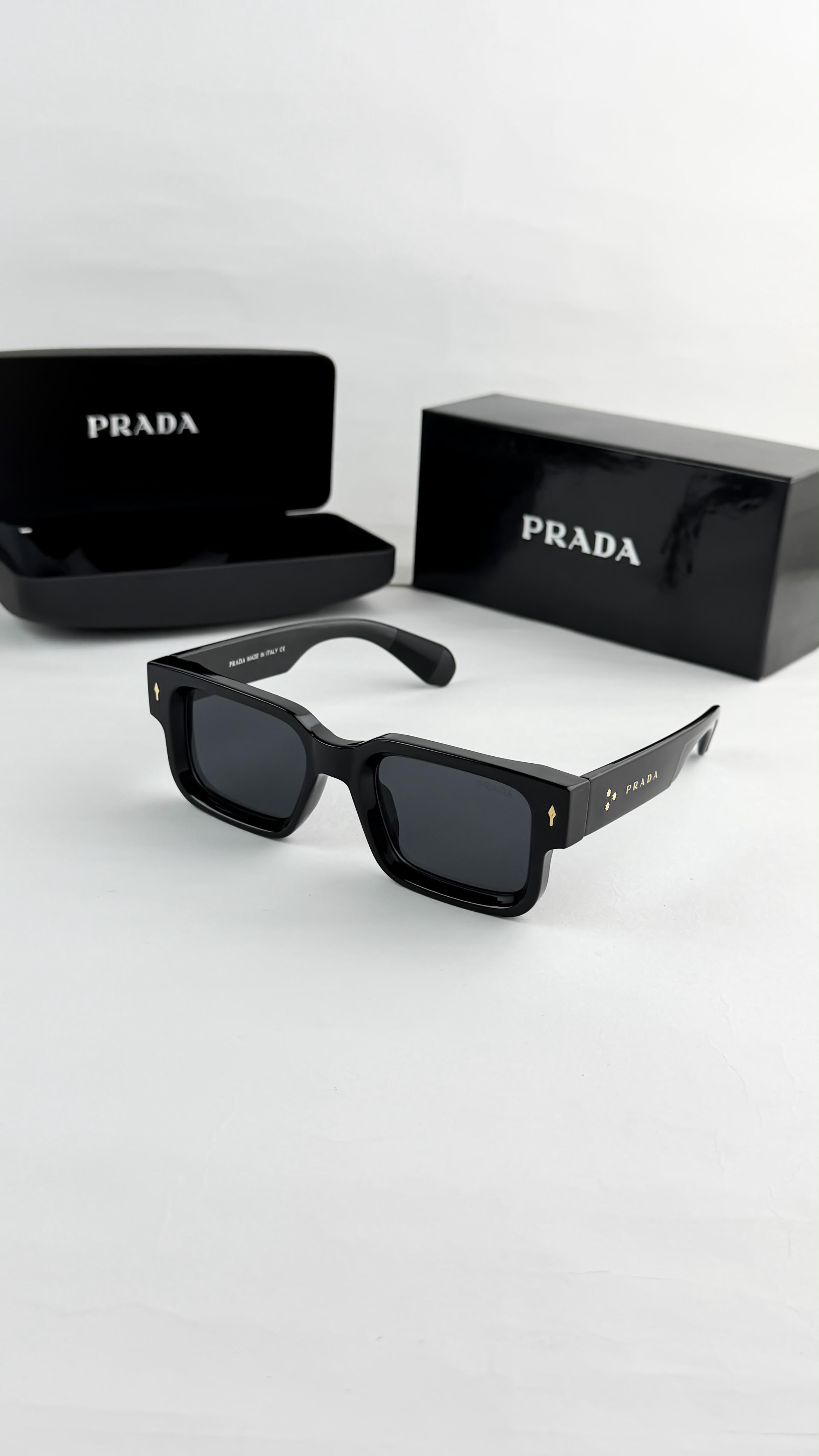 Prada_black_11-1