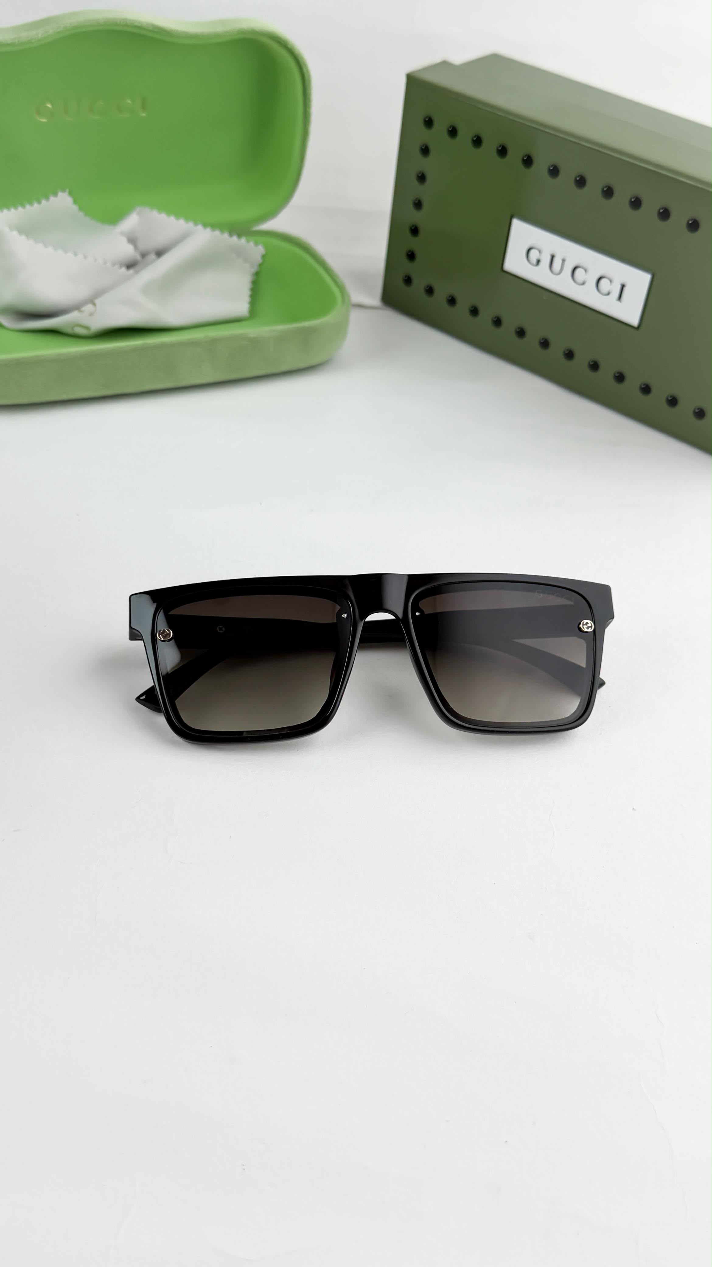 Gucci_green_shaded_8962 - Image 5