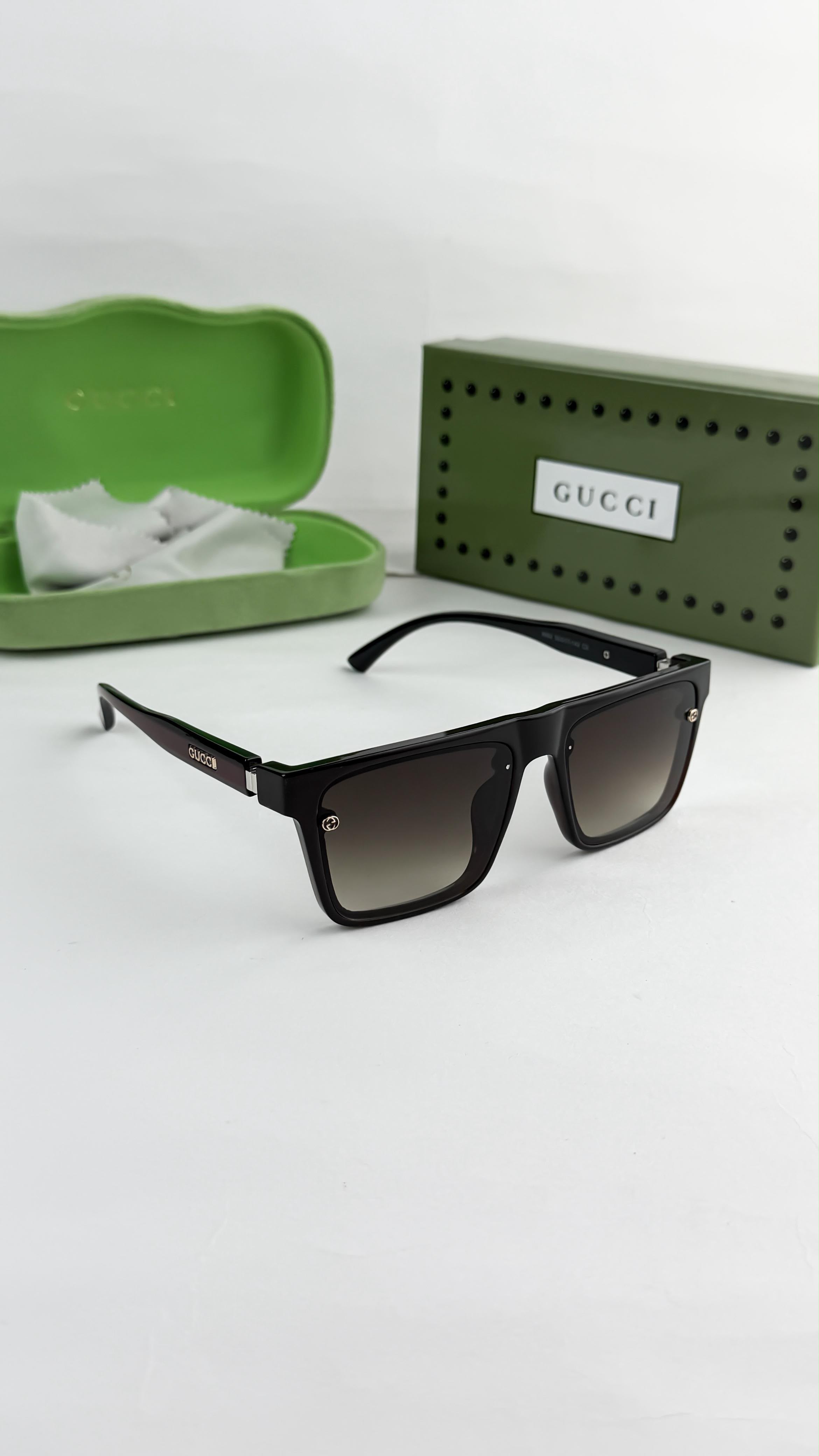 Gucci_green_shaded_8962 - Image 3