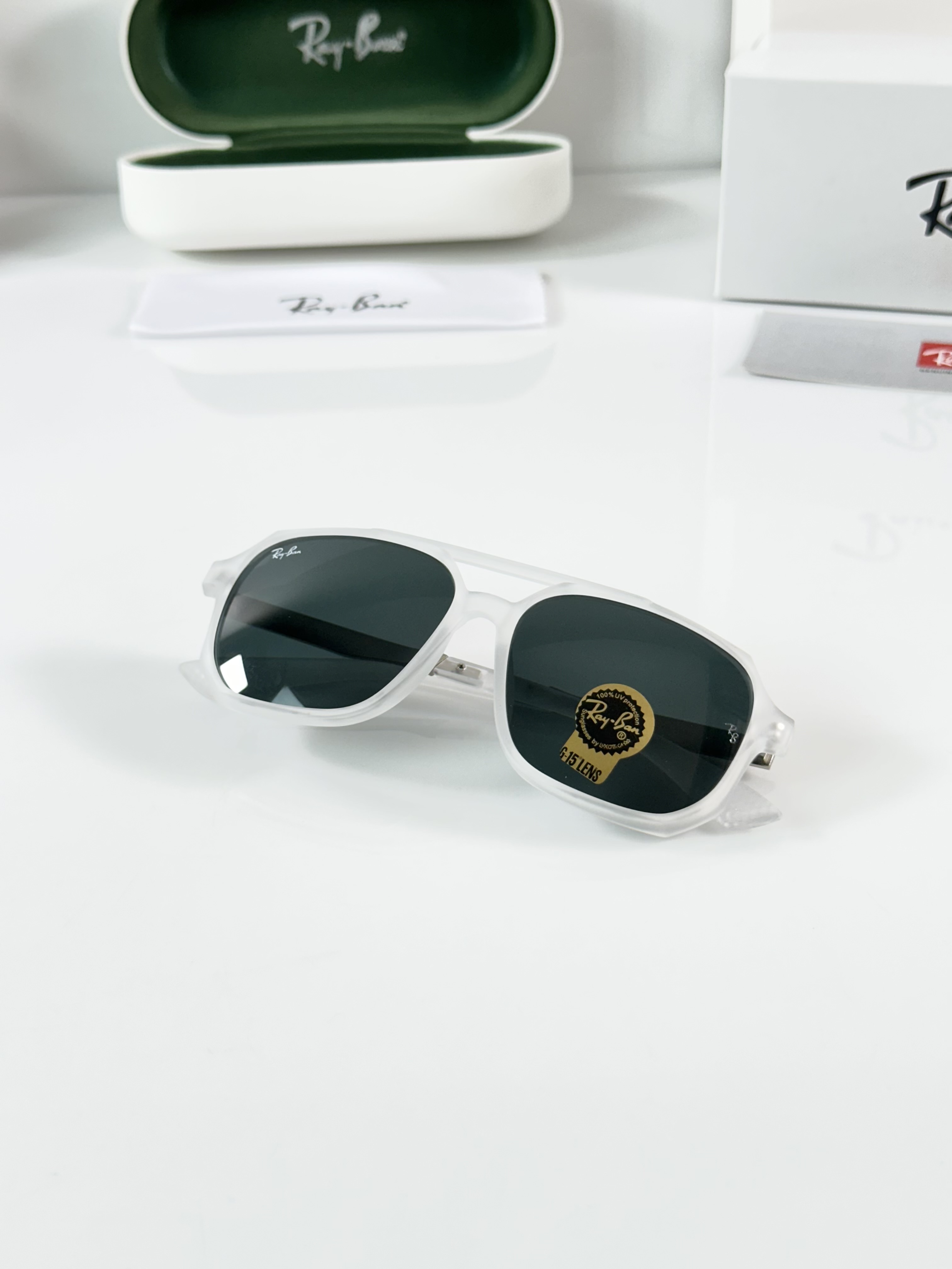 Rayban 4605 Ice Black GLASS - Image 4