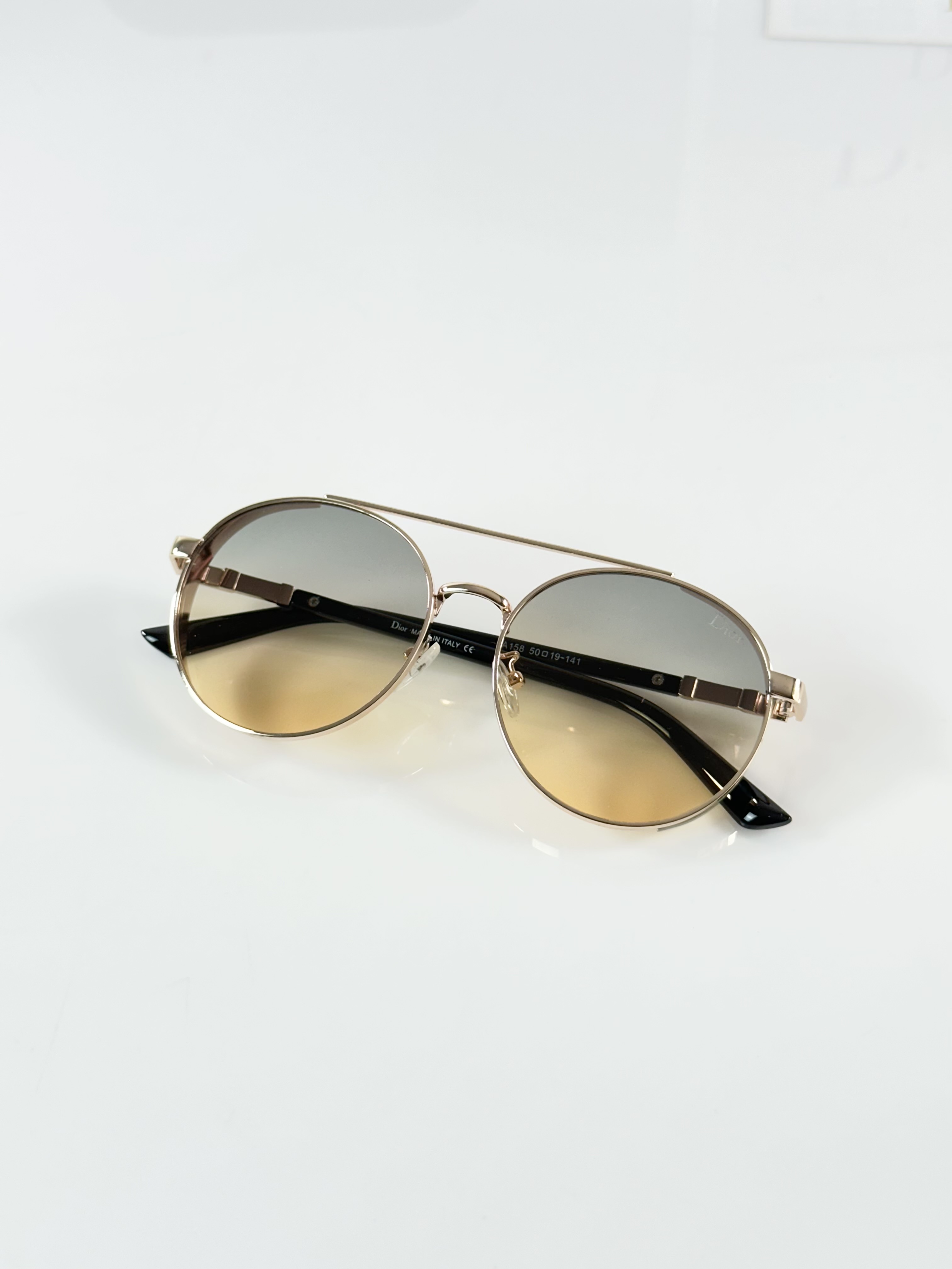 CD 158 Gold Green DC - Image 4