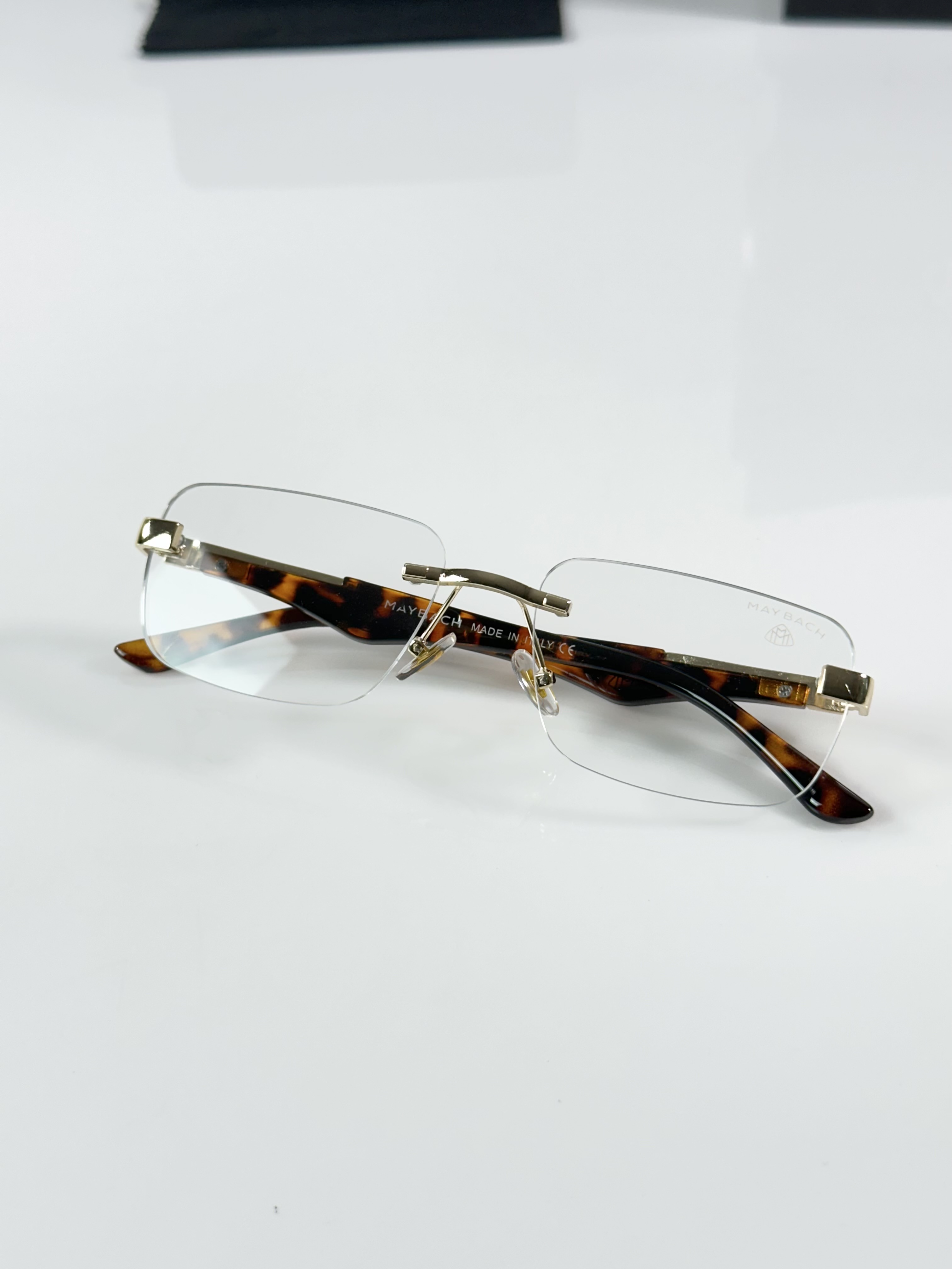 Maybach 6009 Tiger Gold Frame - Image 4