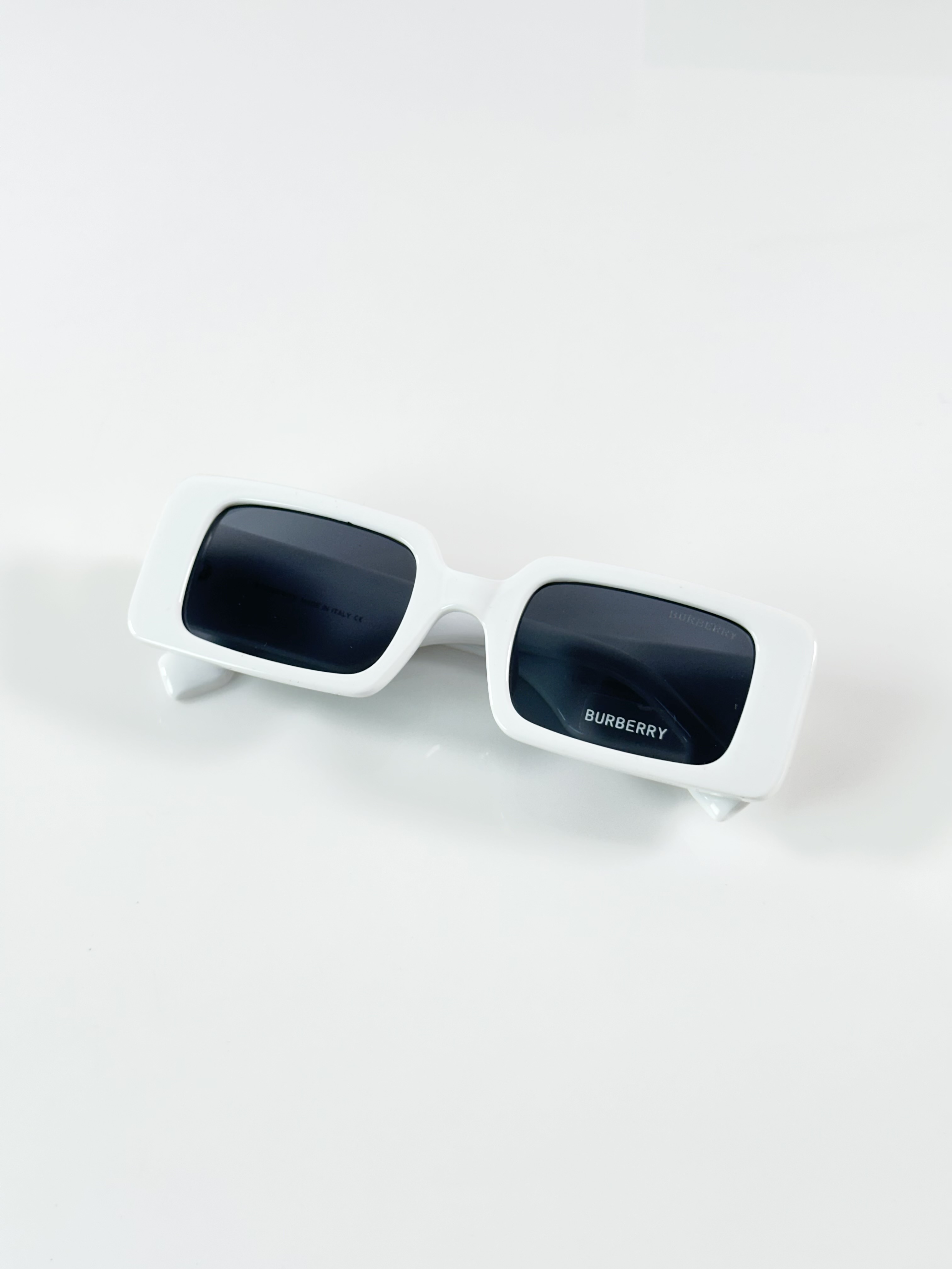 BB WMNS 11089 White Black - Image 4