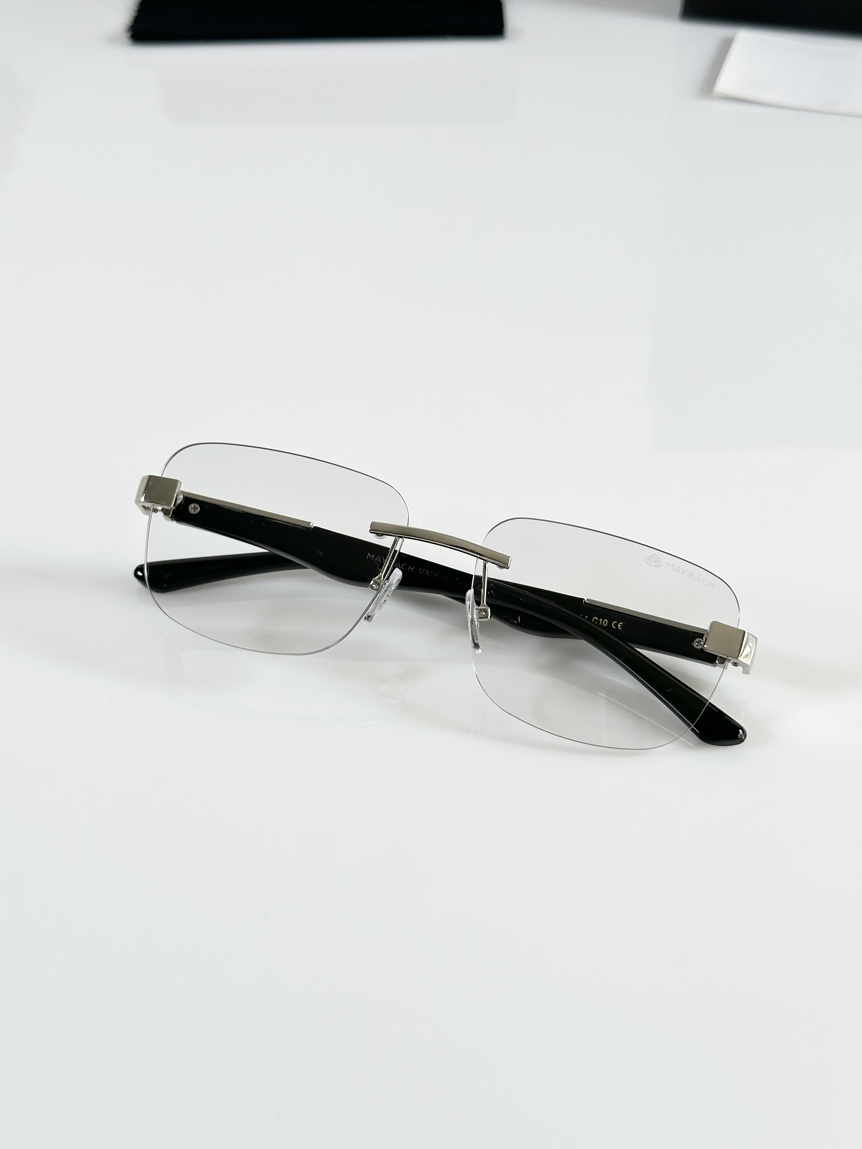 Maybach X Maybahe 1030 Silver Day Night Color Changing Glass - Image 4
