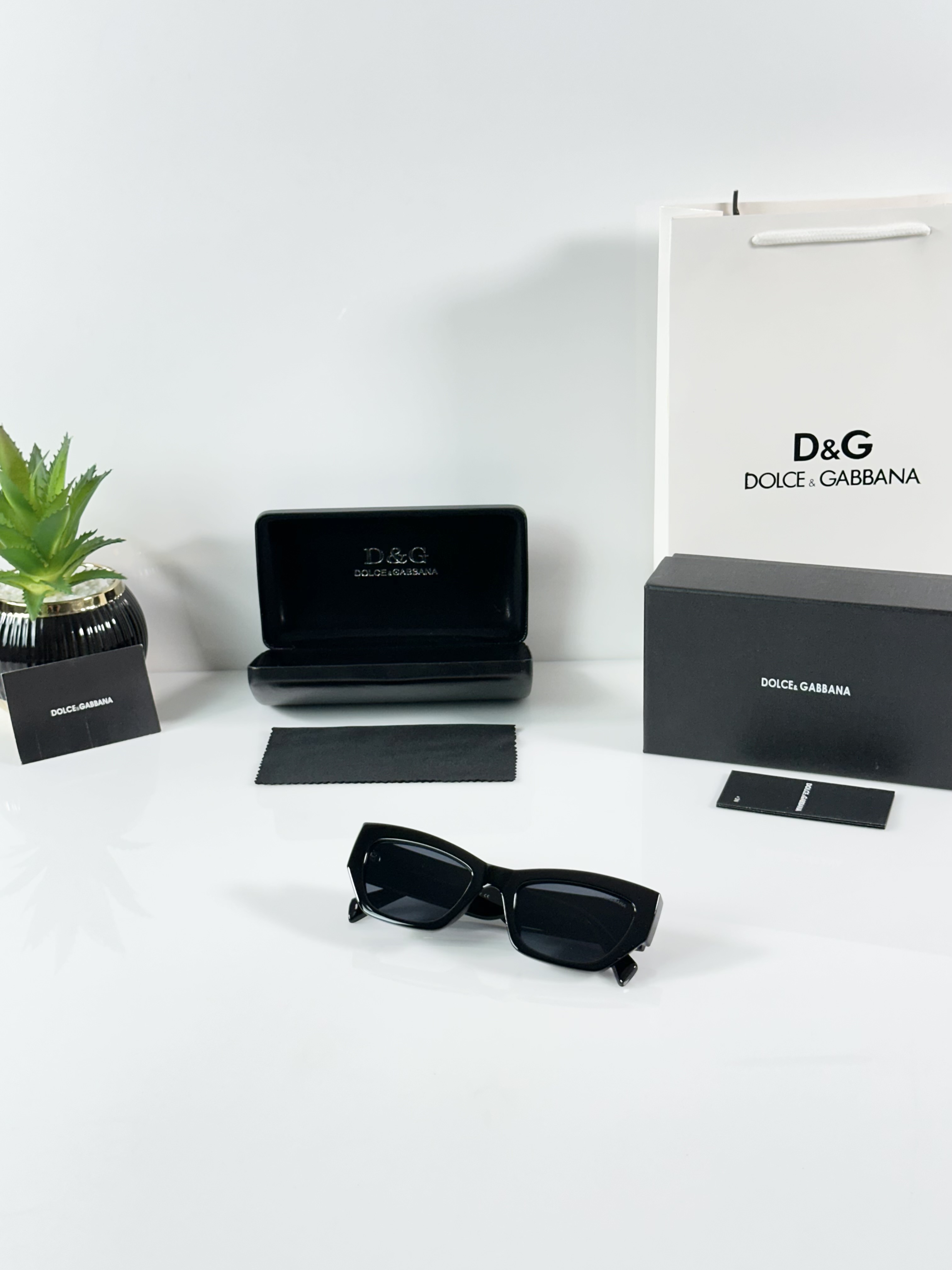 Dolc & Gabbana WMNS 8369 Black - Image 5