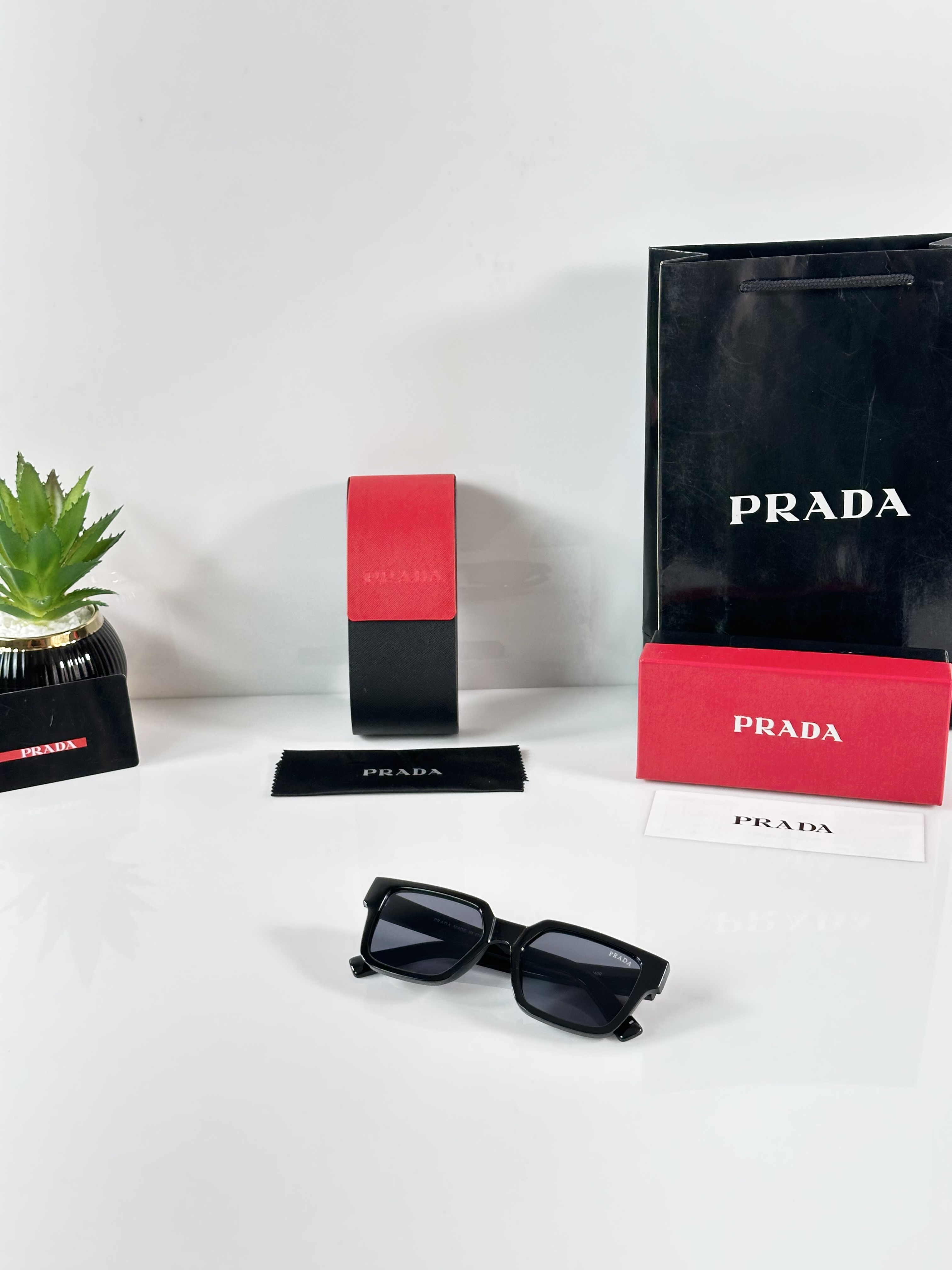 Prad 8720 Shine Black - Image 5