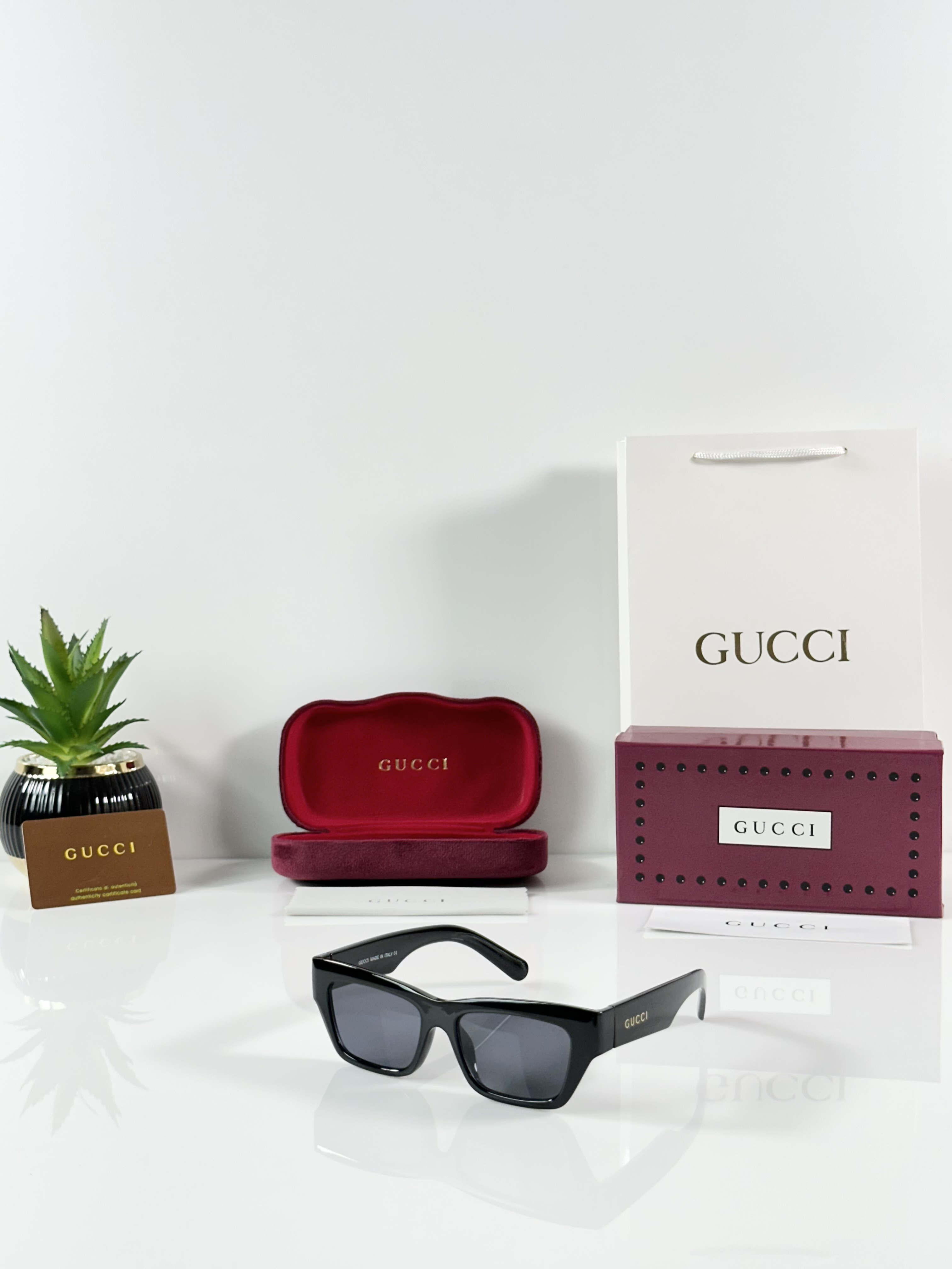 Gucc 1296 Shine Black