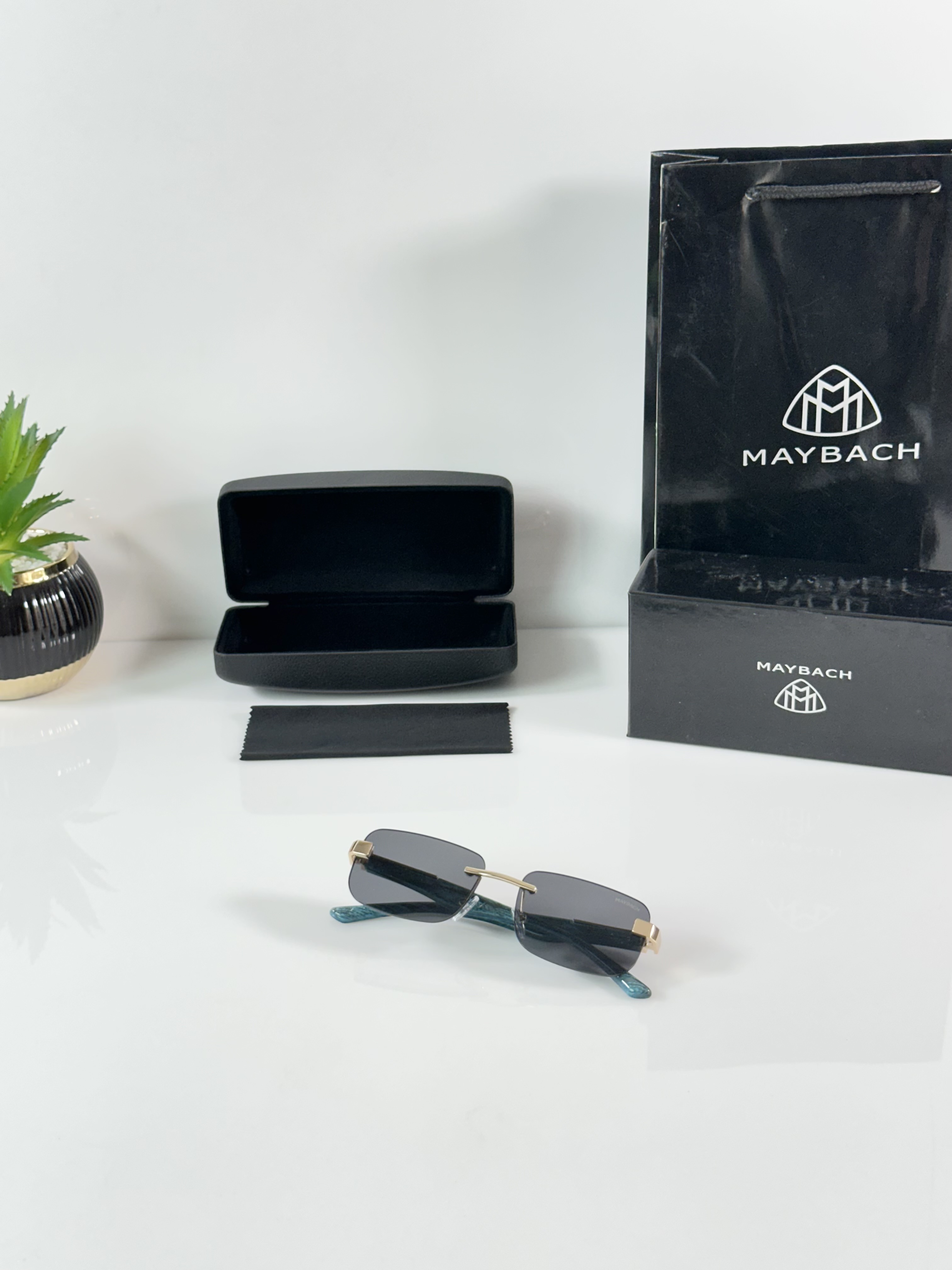 Maybach X Maybahe 1083 Gold Black Marble Blue - Image 5