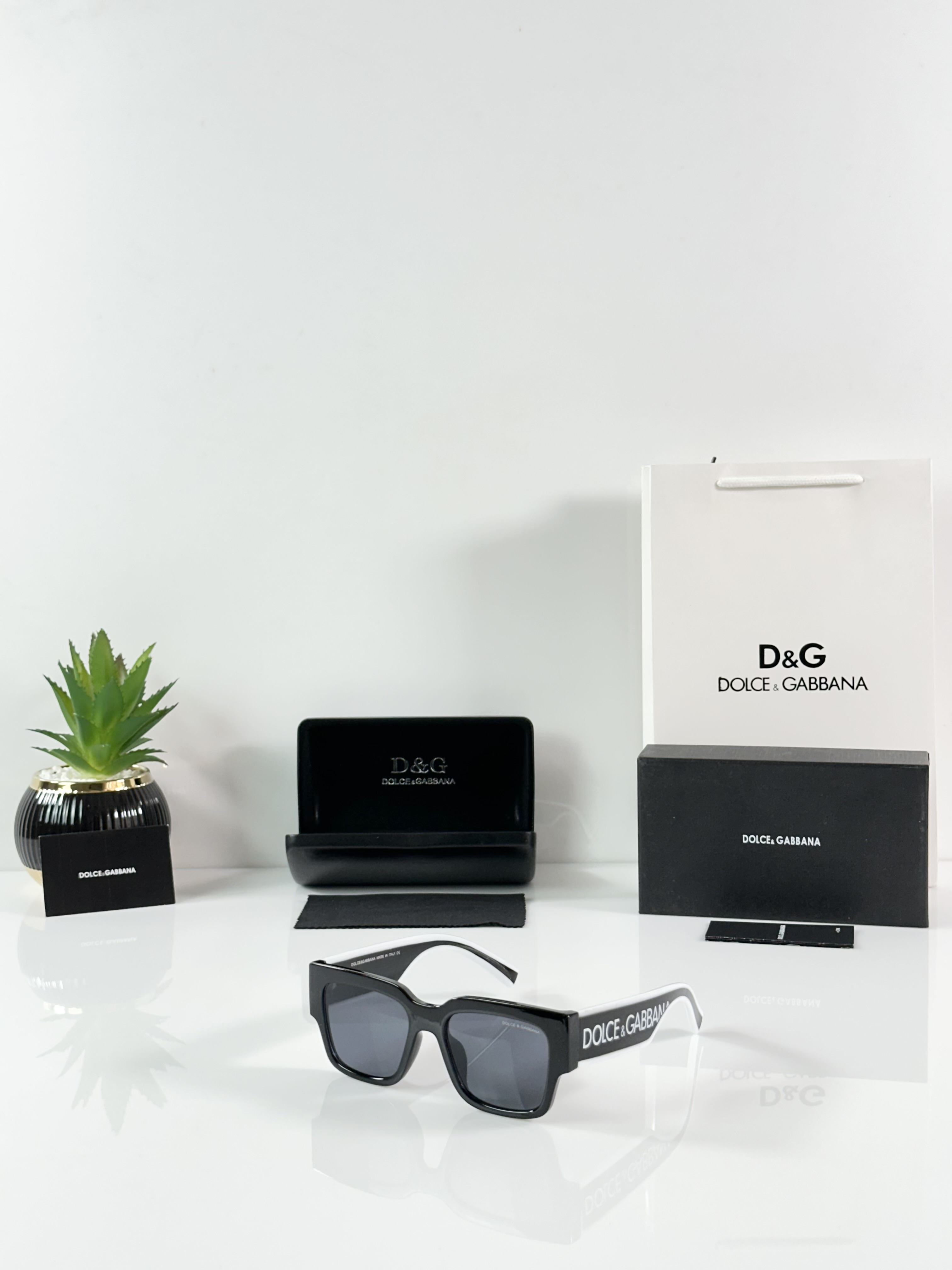Dolc & Gabbana 6184 Black White