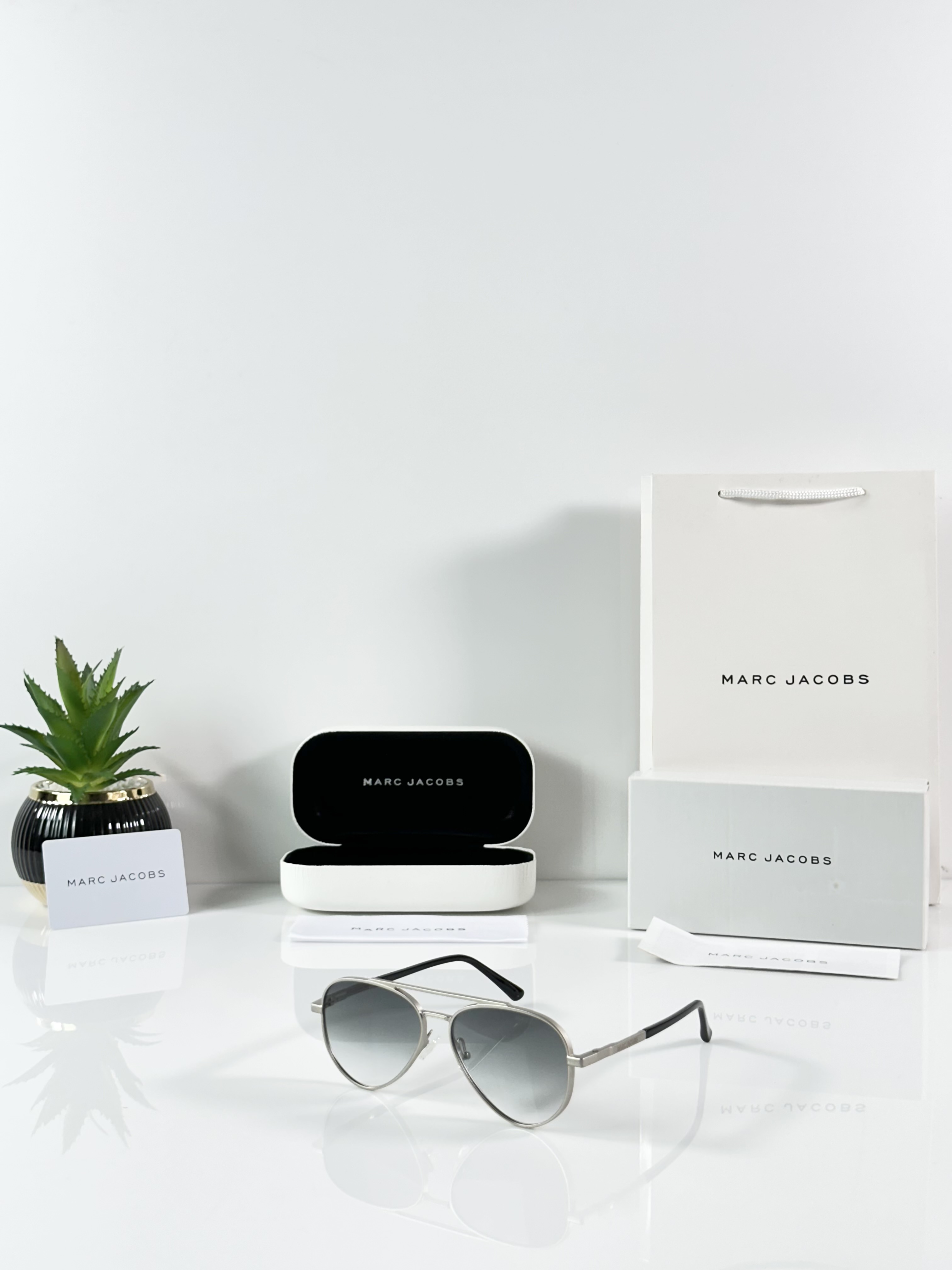 Marc Jacobs 513 Silver Green Shaded