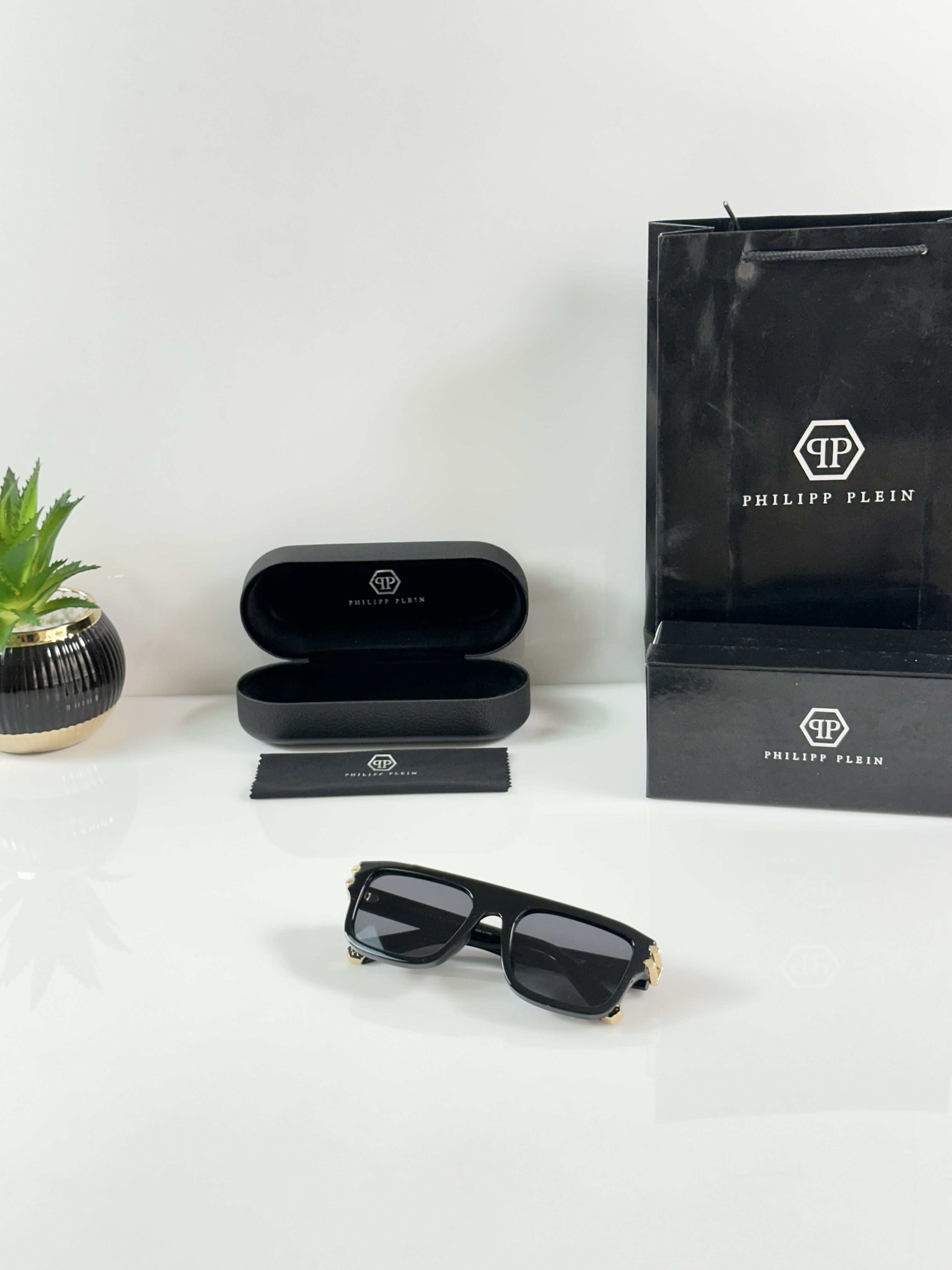 Philipp Plein 201 Gold Black - Image 5