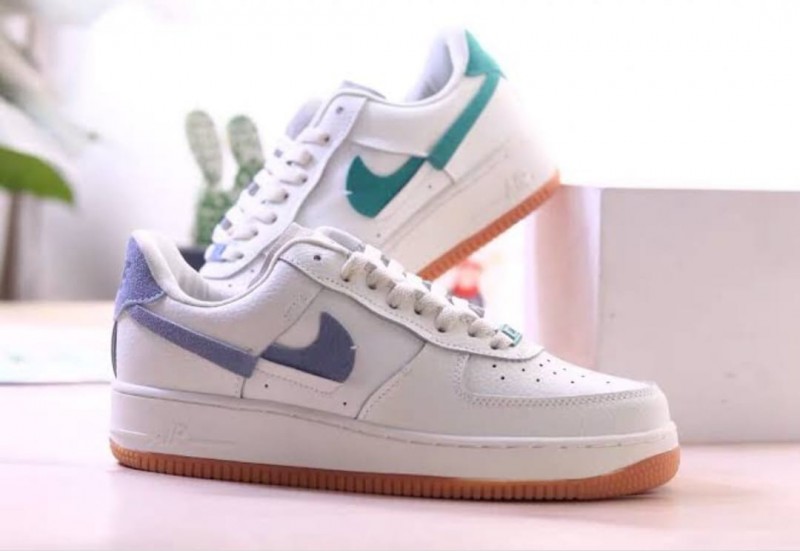 air force 1 vandalized sail
