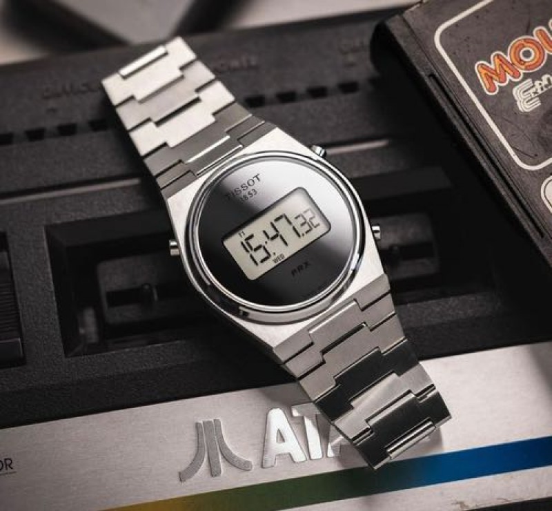 Alternative view of Tisot watch M-152