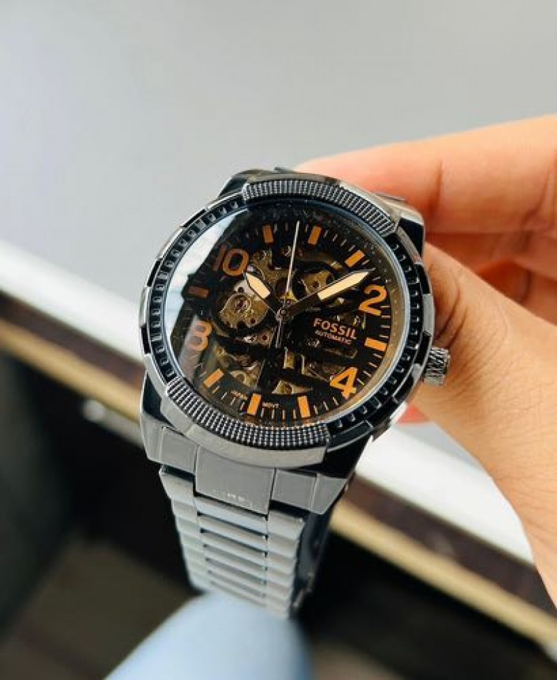 Alternative view of Fosil watch M-246