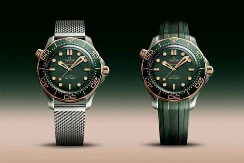 Omegha Seamaster 300m Diver New Silver Copper Green Dial With Extra Silicon Strap