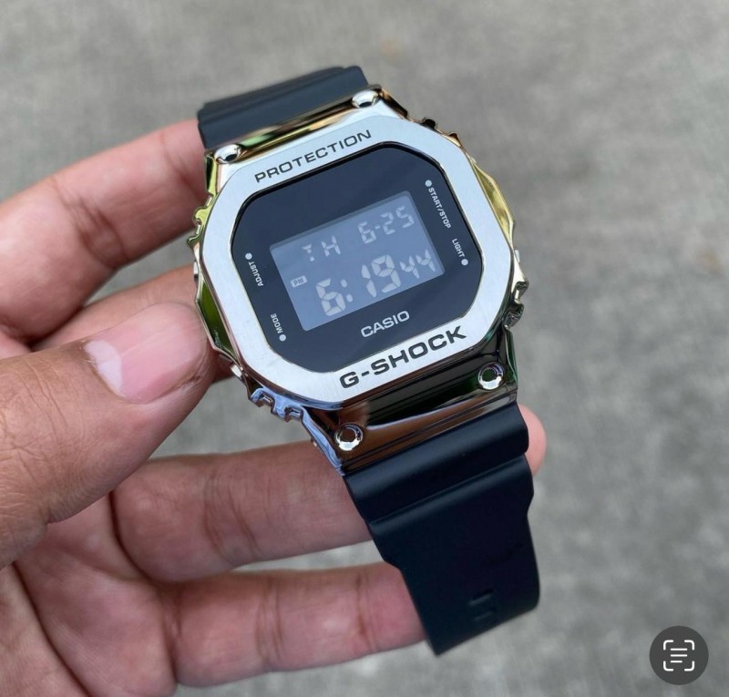 G shock Watc M-449