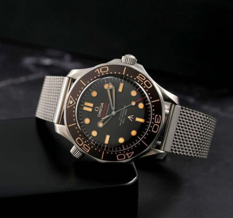 Omegha seamaster diver 300 automatic