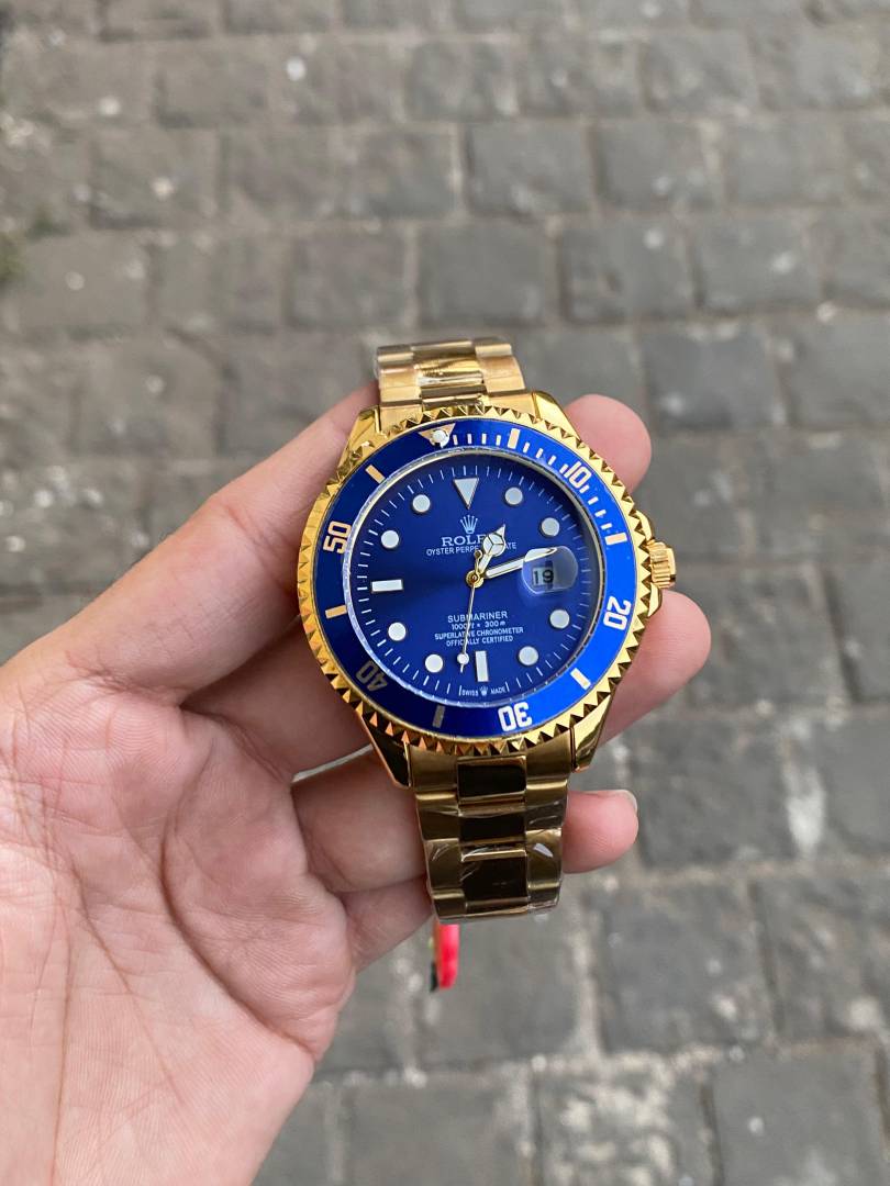 ROLLEX SUBMARINE SWISS MOVEMENT WATCH