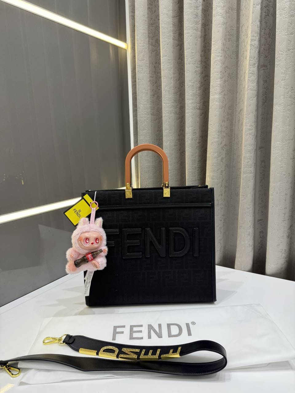 the fashion ends