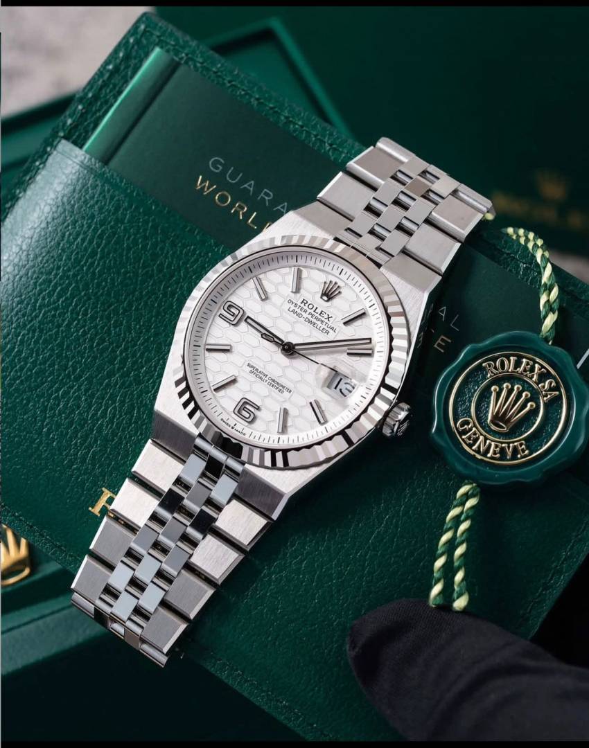 ROLLEX LAND DWELLER QUARTZ MOVEMENT WATCH
