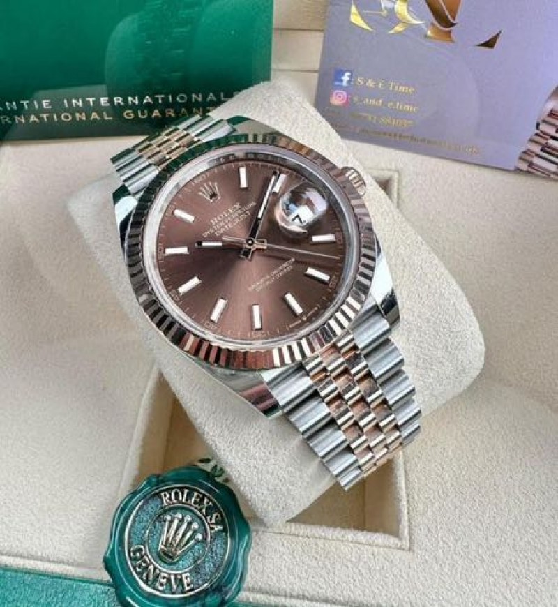 Rollex Date just Quartz