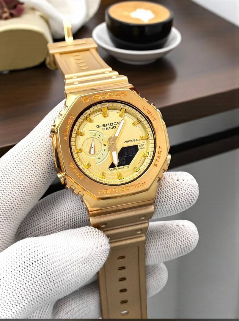 G SHOCK GA2100 METAL MENSWACH
