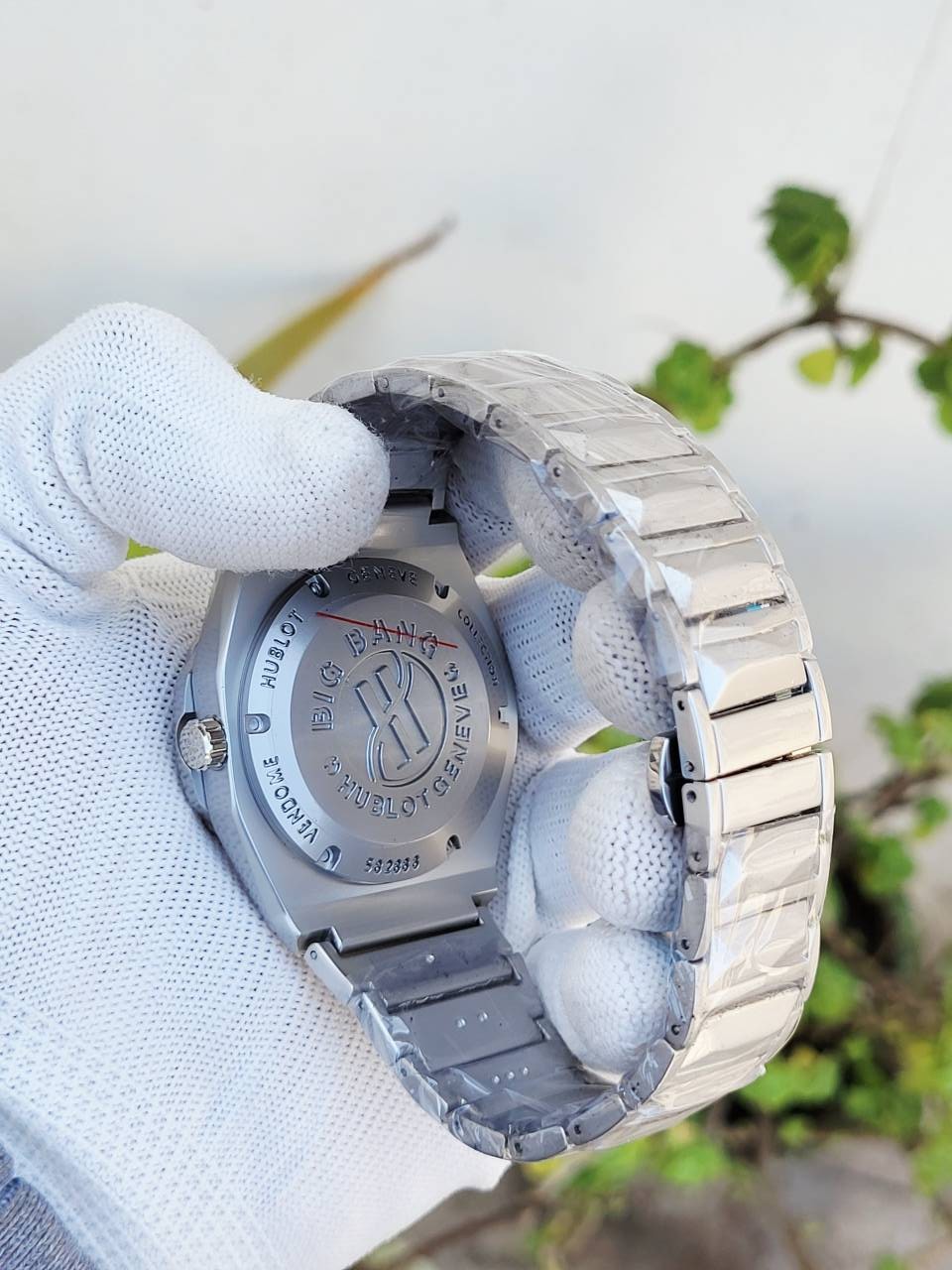 Alternative view of Hublot Classic Fusion Metal Silver White 284