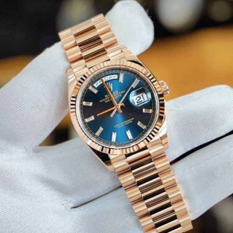 Alternative view of Rollex day date diamond (rose gold)