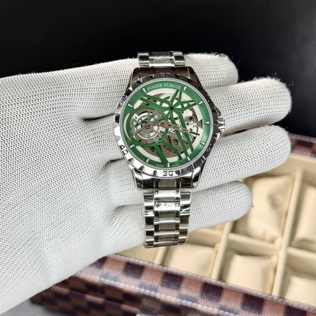Roger Dubuis Automatic 017