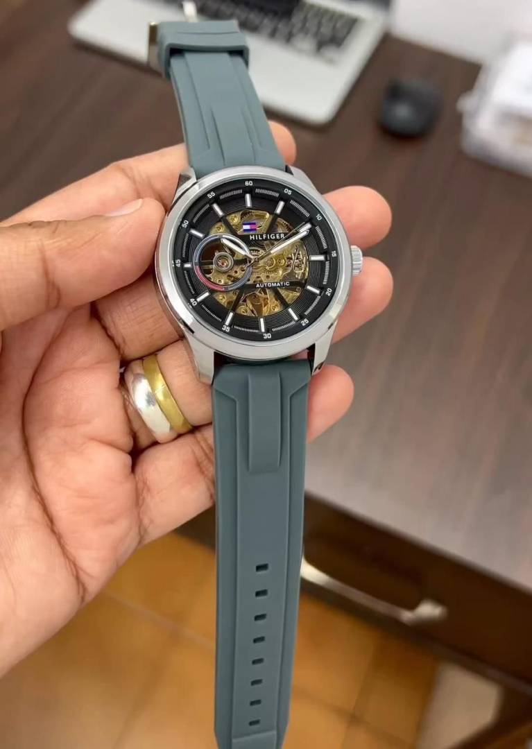 Tommy Hilfigar Automatic