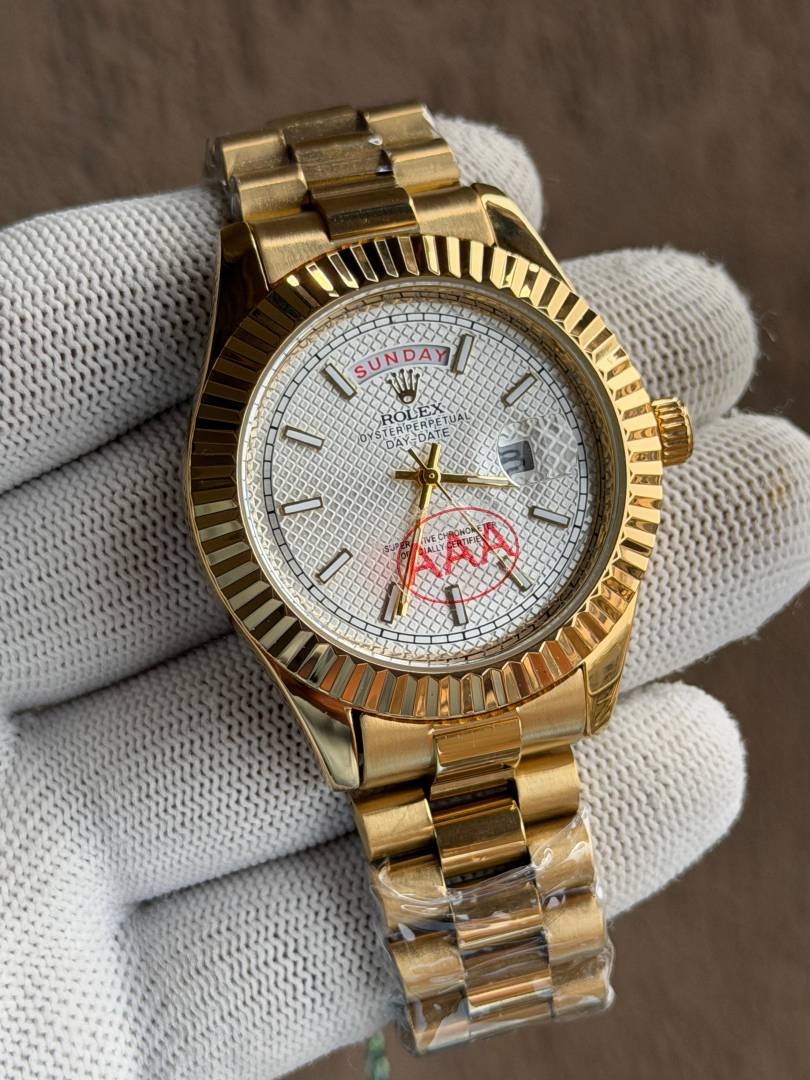 ROLLEX DAYDATE GOLD WHITE DIAL AT299